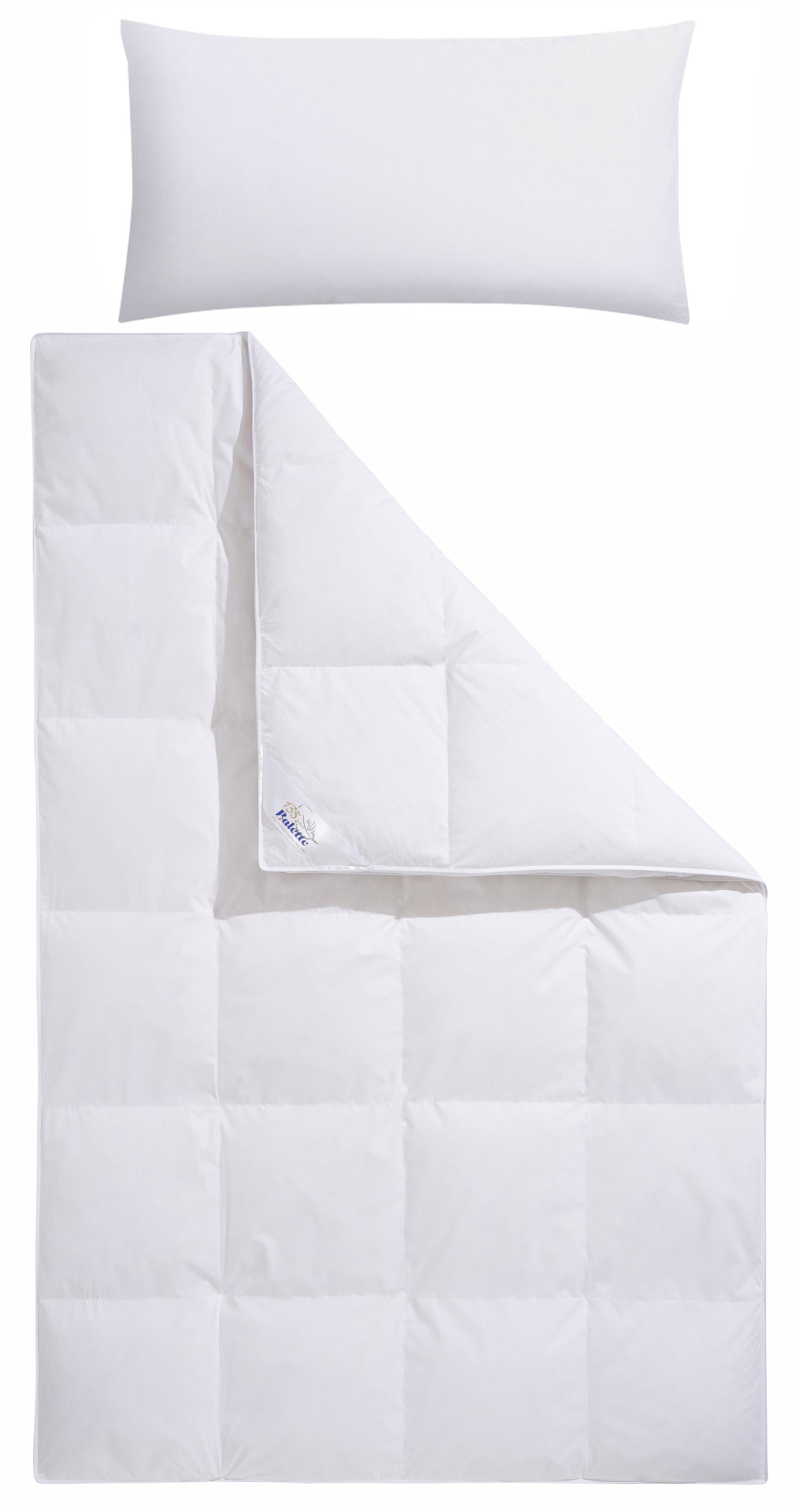 Balette Daunenbettdecke + Kopfkissen »Lilly«, (Spar-Set), In 4 Wärmeklassen, in Grösse 135x200 & 155x220 cm erhältlich.