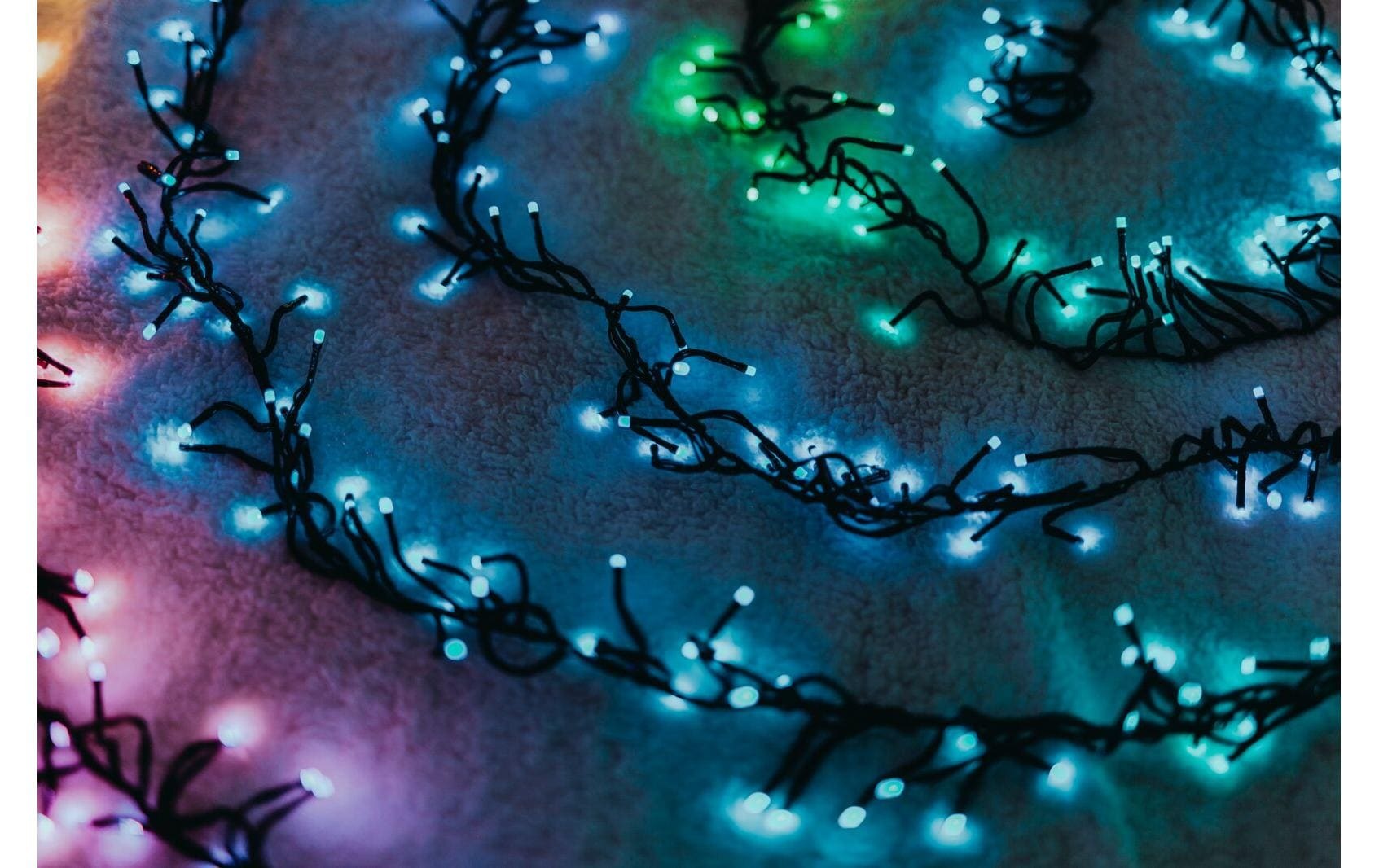 LED-Lichterkette »Twinkly Cluster, 400LEDs, RGB, 6 meter long«, 400 St.-flammig
