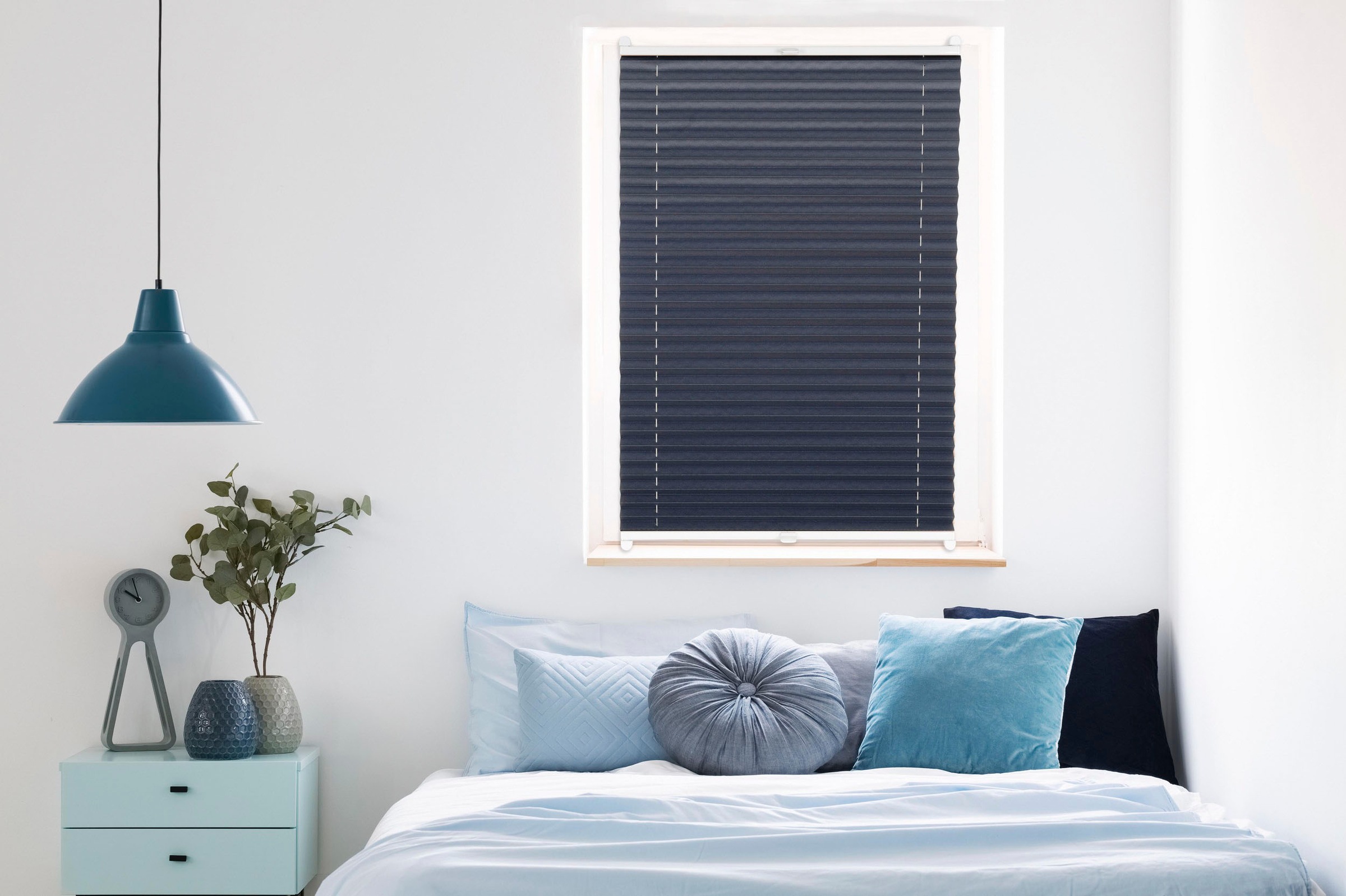 Image of mydeco Plissee nach Mass »Metallic Klemmträger«, verdunkelnd, ohne Bohren, verspannt bei Ackermann Versand Schweiz