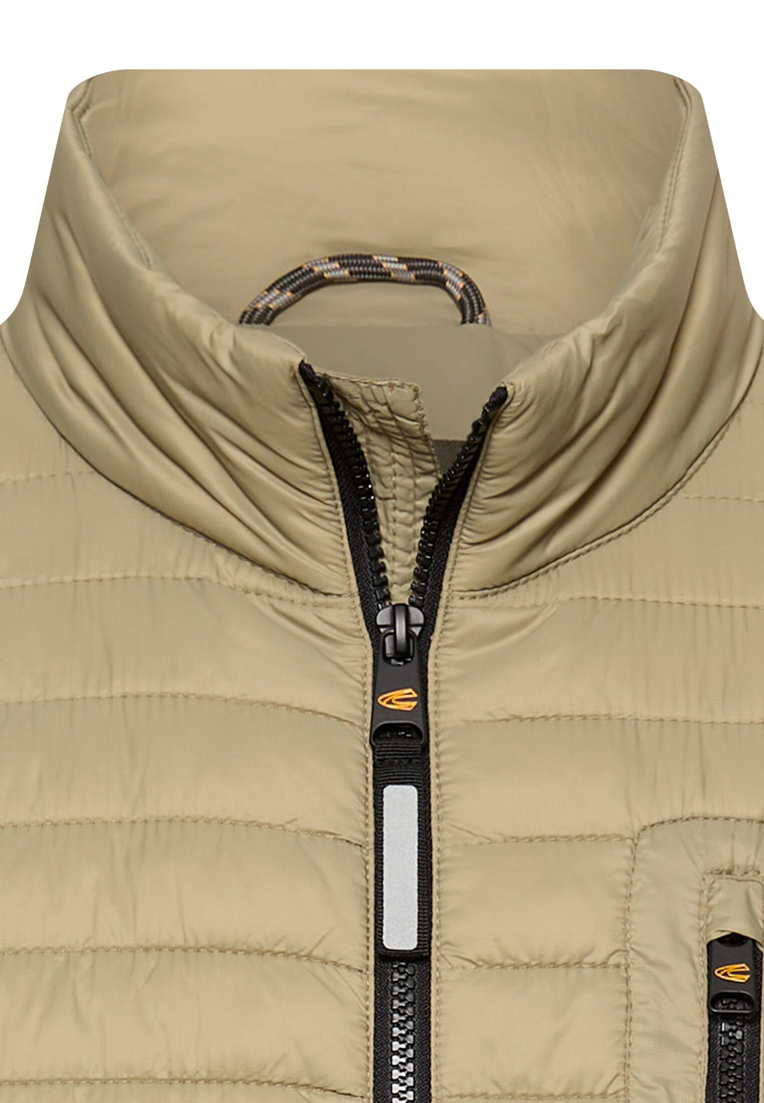 camel active Steppjacke ohne Kapuze mit Stehkragen und Reissverschlusstaschen