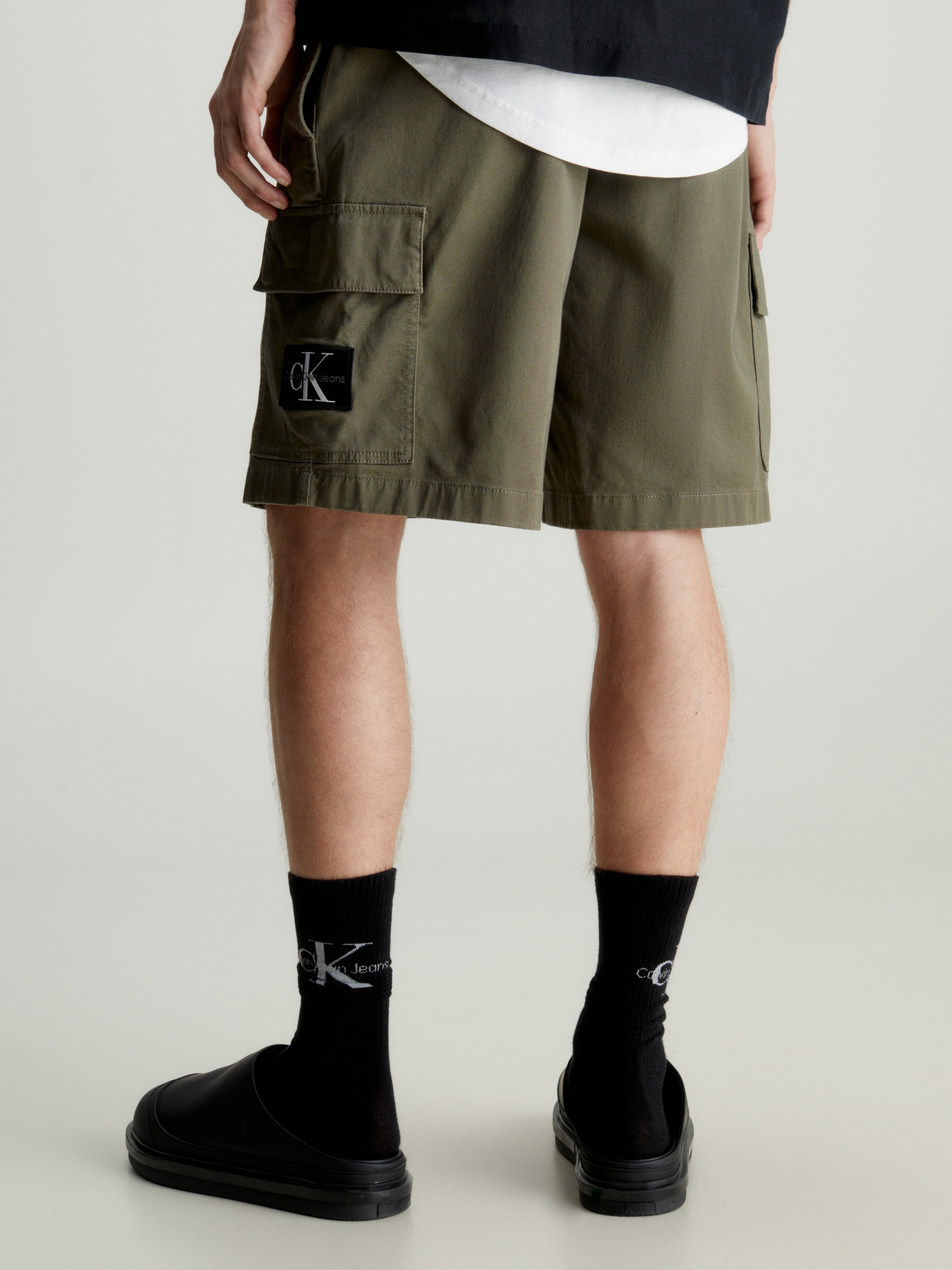 Calvin Klein Jeans Cargohose »CARGO SHORT«, mit Logopatch