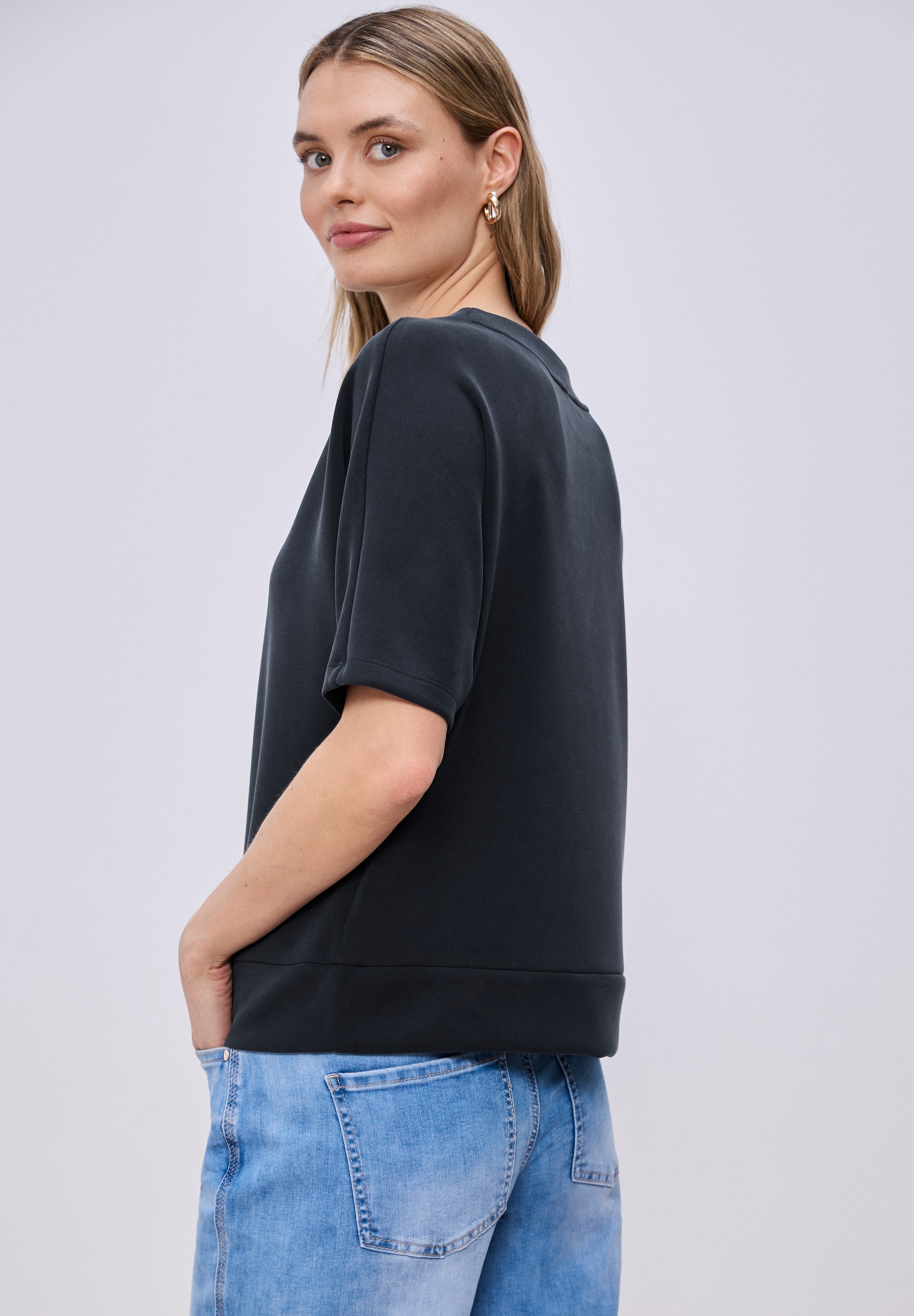 STREET ONE Sweatshirt , Halbarm Silk-Look Shirt mit Kordelzug
