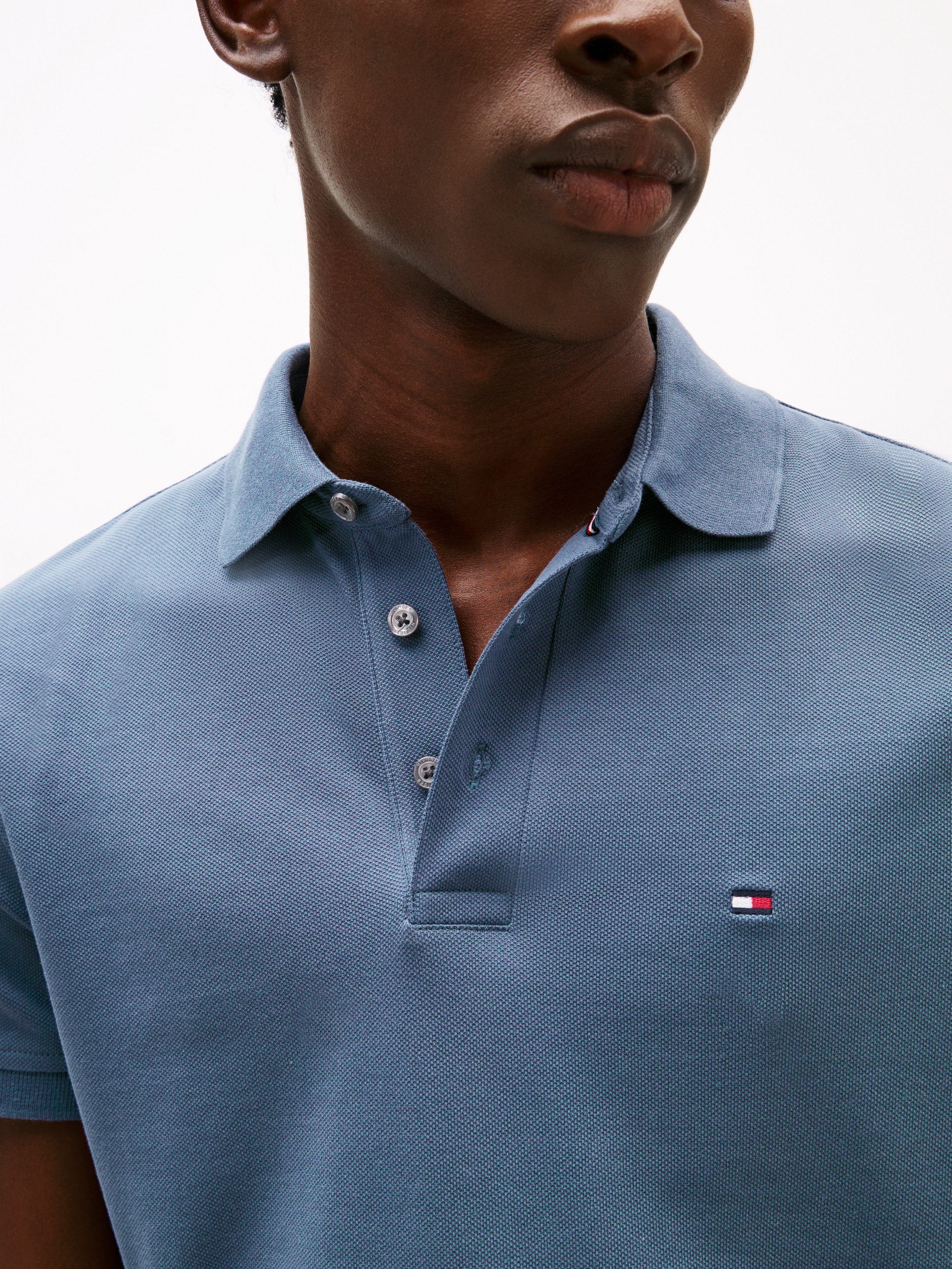 Tommy Hilfiger Poloshirt »1985 SLIM POLO mit Piqué-Struktur und Stickerei«, meliert, casual, slim fit, Baumwollmix, Polokragen
