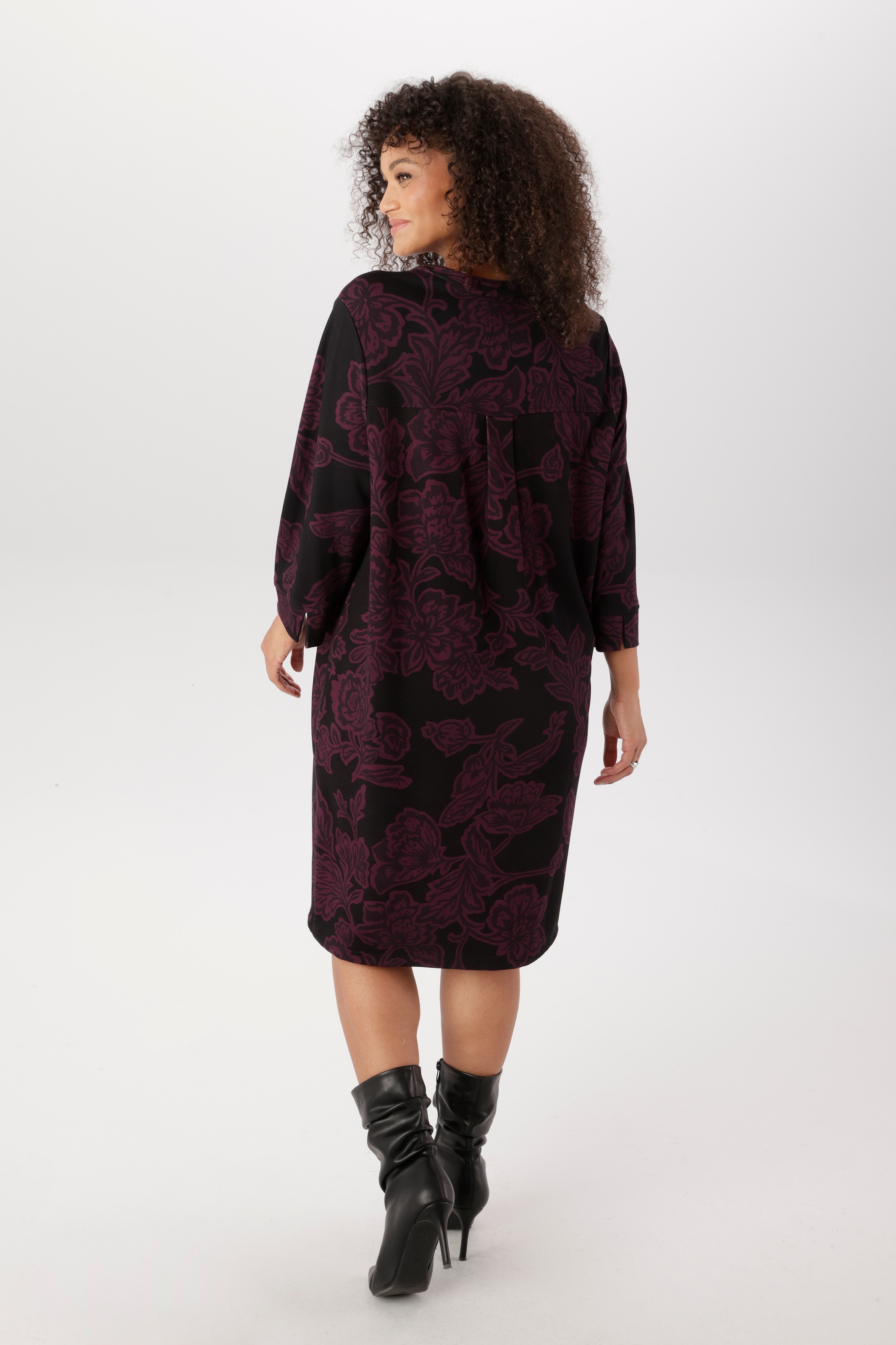 Aniston PLUS Robe en jersey en jersey confortable - NOUVELLE COLLECTION