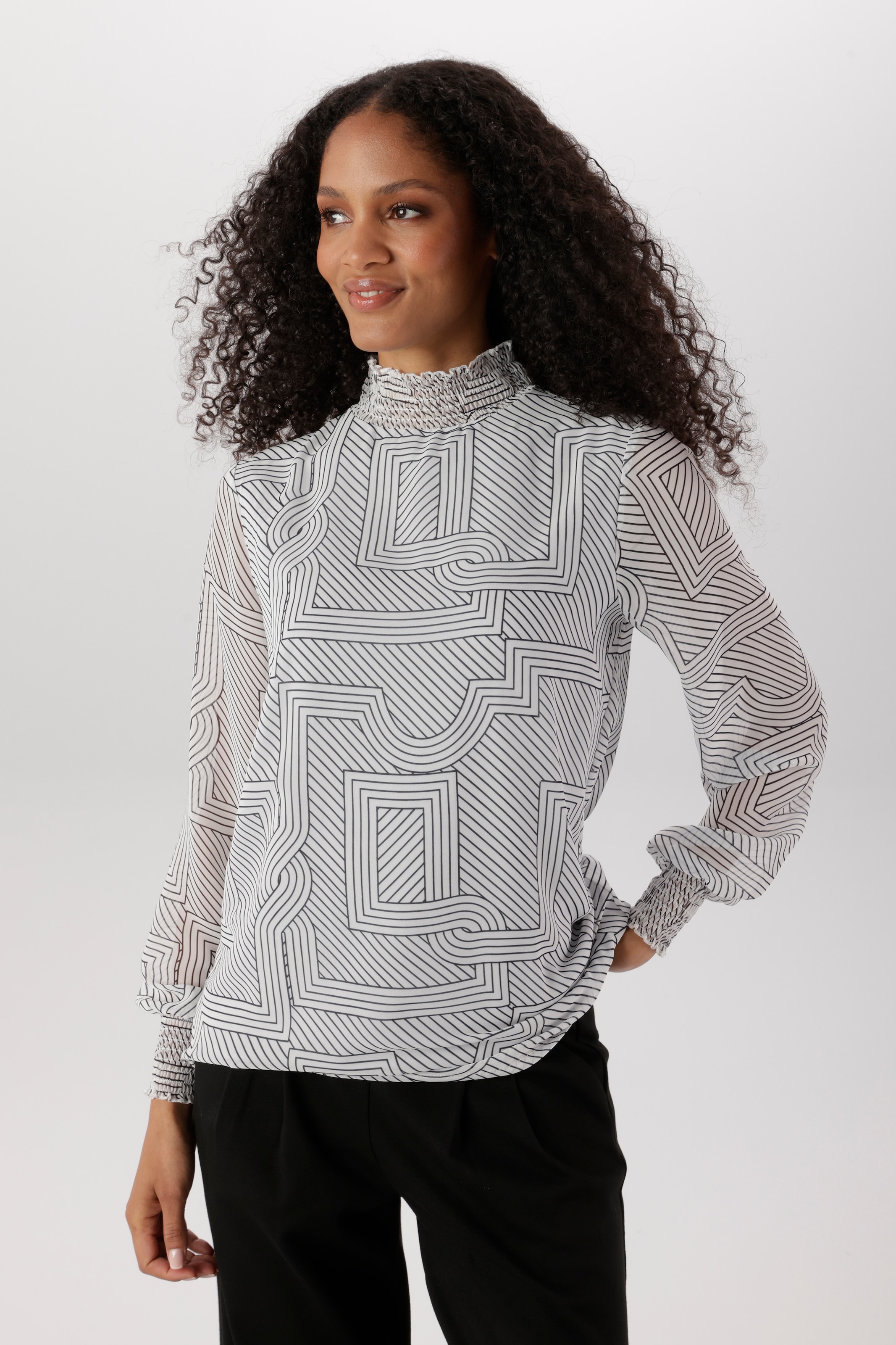 Image of Aniston SELECTED Chiffonbluse hinten im Nacken mit zwei Knöpfen zu schliessen - NEUE KOLLEKTION
