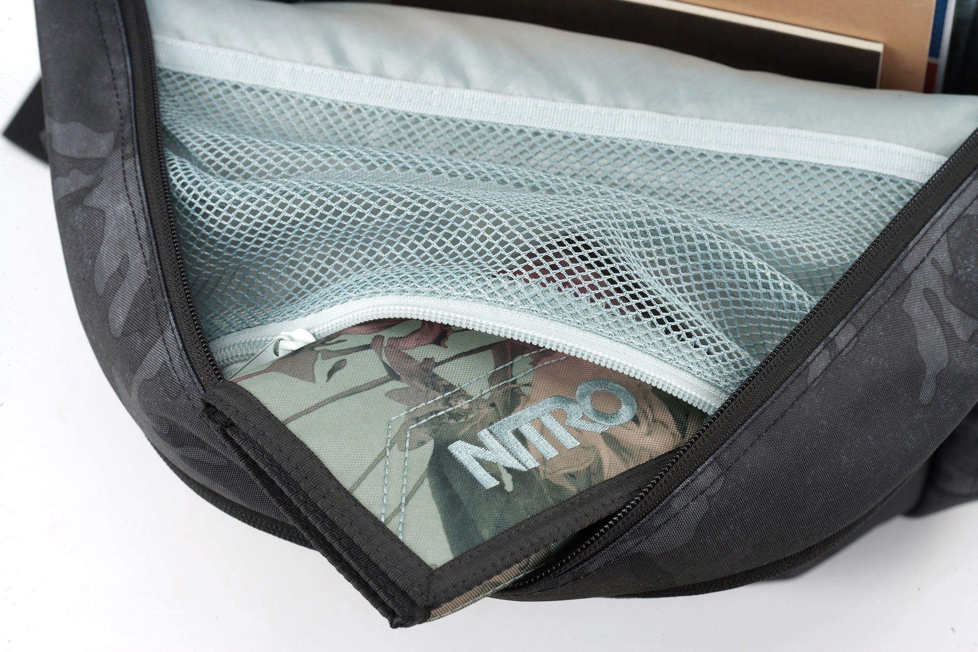 NITRO Schulrucksack »Hero«, Alltagsrucksack, Grosser Freizeitrucksack, Schule, Arbeit und Reise
