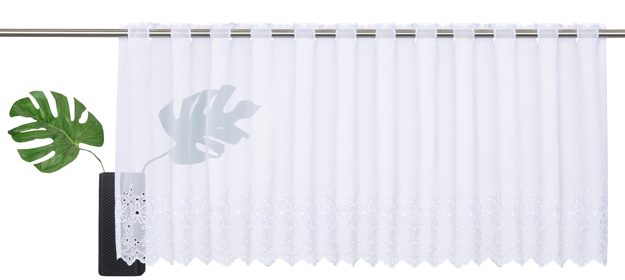 ♕ Home affaire Scheibengardine »Sunny«, (1 St.), transparent, florales  Design mit Lochstickerei, Voile versandkostenfrei auf