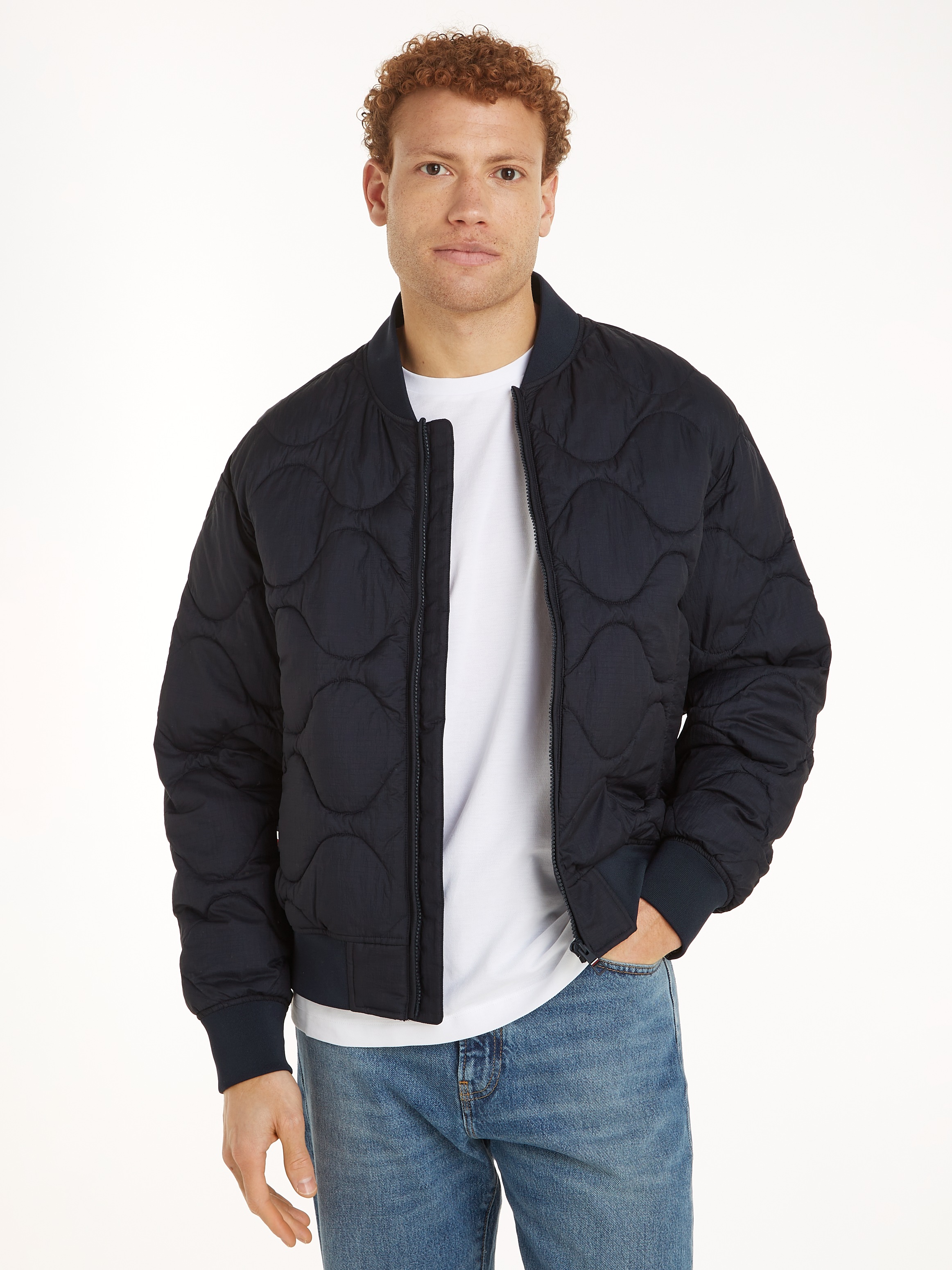 Tommy Hilfiger Steppjacke »ONION QUILTED BOMBER«, ohne Kapuze, mit Stehkragen, modische Steppung