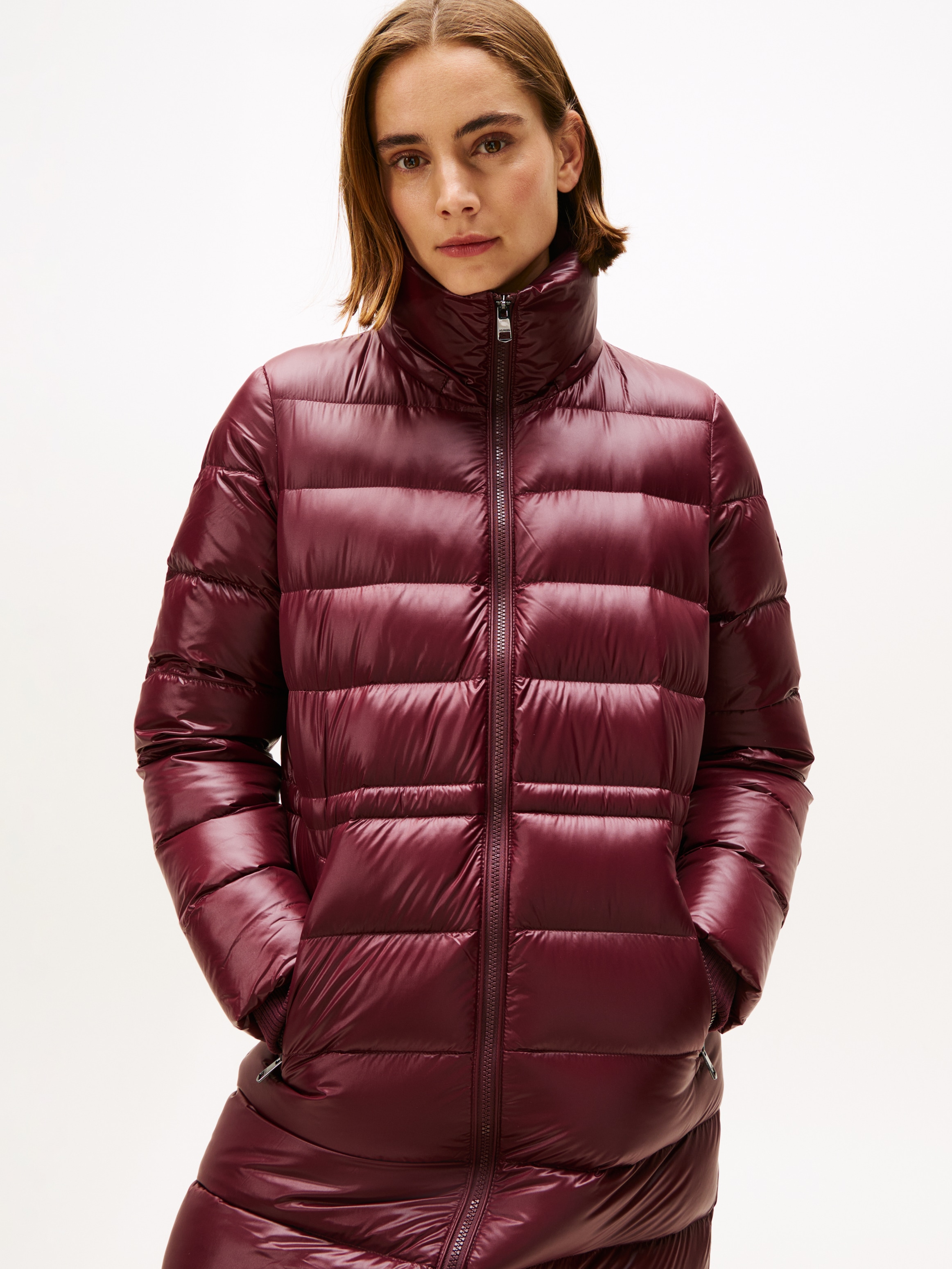 Tommy Hilfiger Steppmantel »GLOSS HW DOWN WAIST REG MAXI« in leicht glänzender Optik