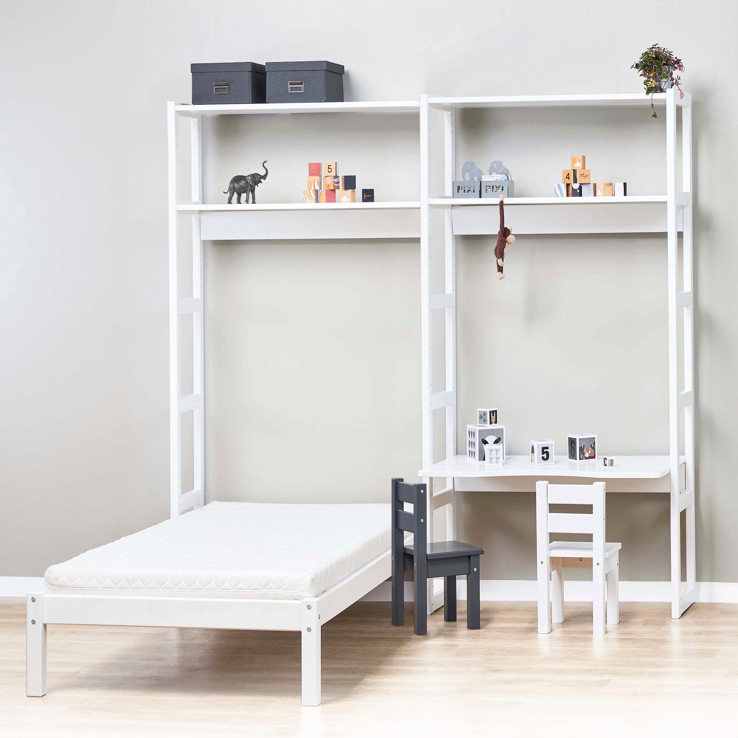Hoppekids Jugendzimmer-Set »STOREY«, (Set, 13 tlg., Bett, Schreibtischplatte, 4 Einlegeböden, 4 Stützelemente, Rollrost), mit Bett, Schreibtisch & Regal, 2 Grössen