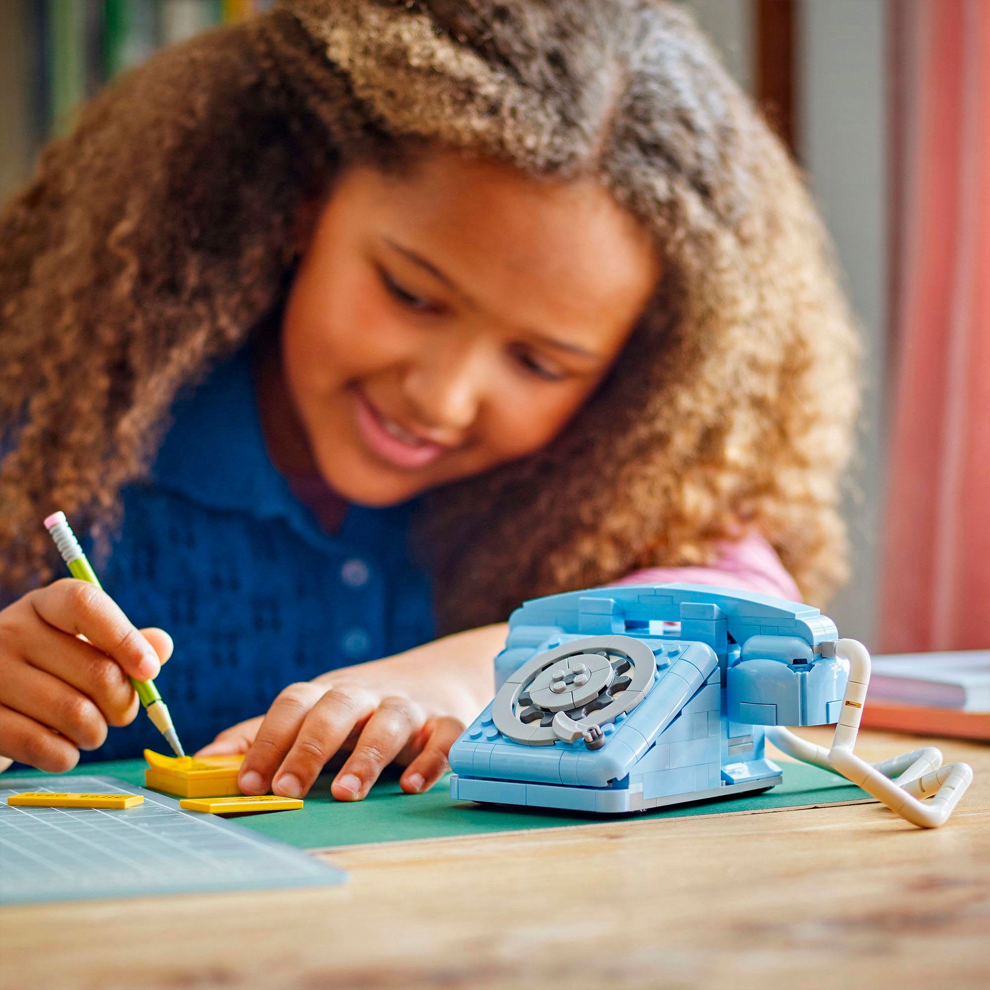 LEGO® Konstruktionsspielsteine »Retro-Telefon (31174), LEGO LEGO Creator« Made in Europe