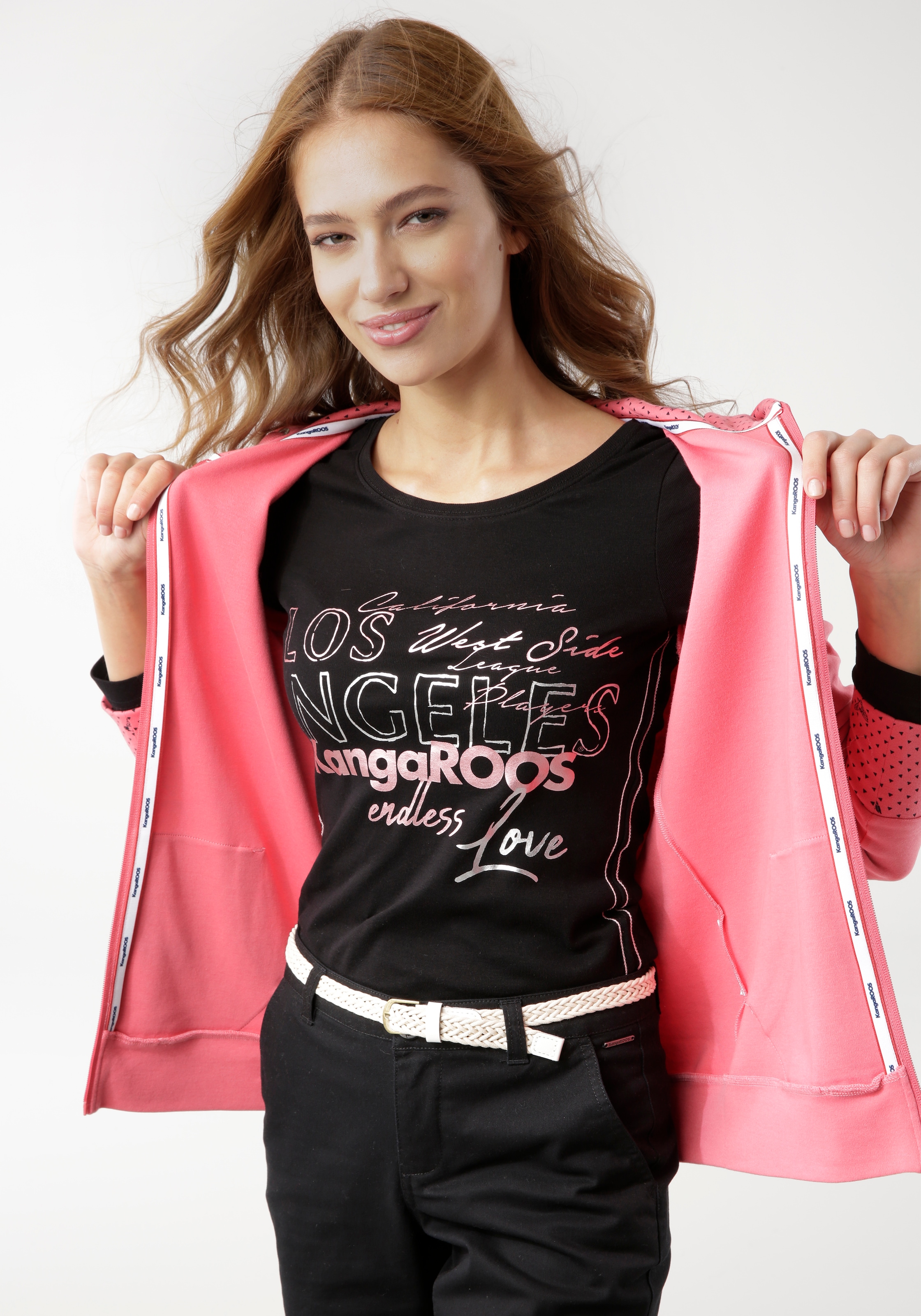 KangaROOS Langarmshirt, mit grossem kaufen versandkostenfrei Logo-Print Krempelärmeln 