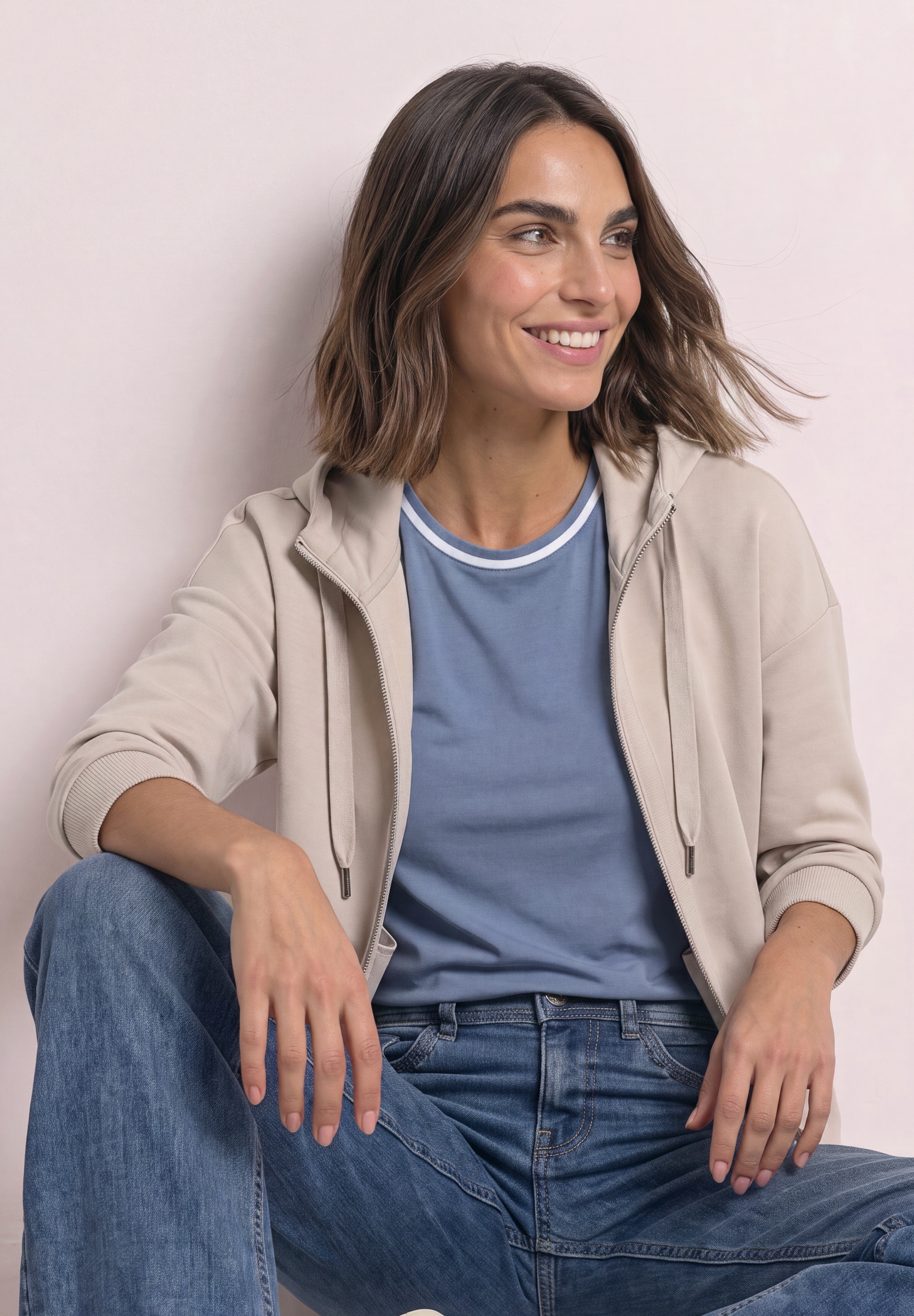 STREET ONE Veste sweat veste manches 3/4 en look soie avec détails côtelés