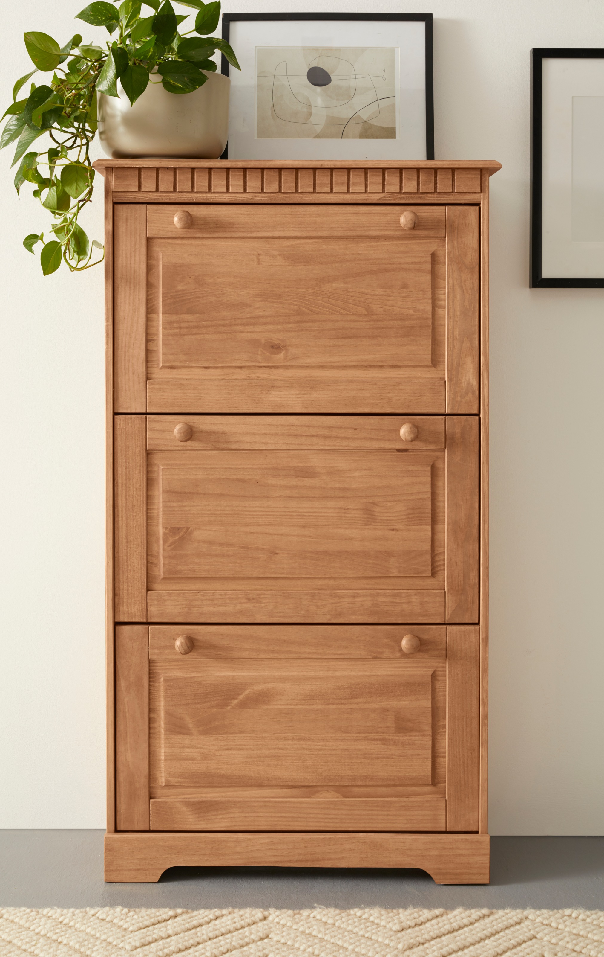 Image of GOODproduct Schuhschrank "Lisa" mit 3 Klappen, Höhe 134 cm, Breite 75 cm