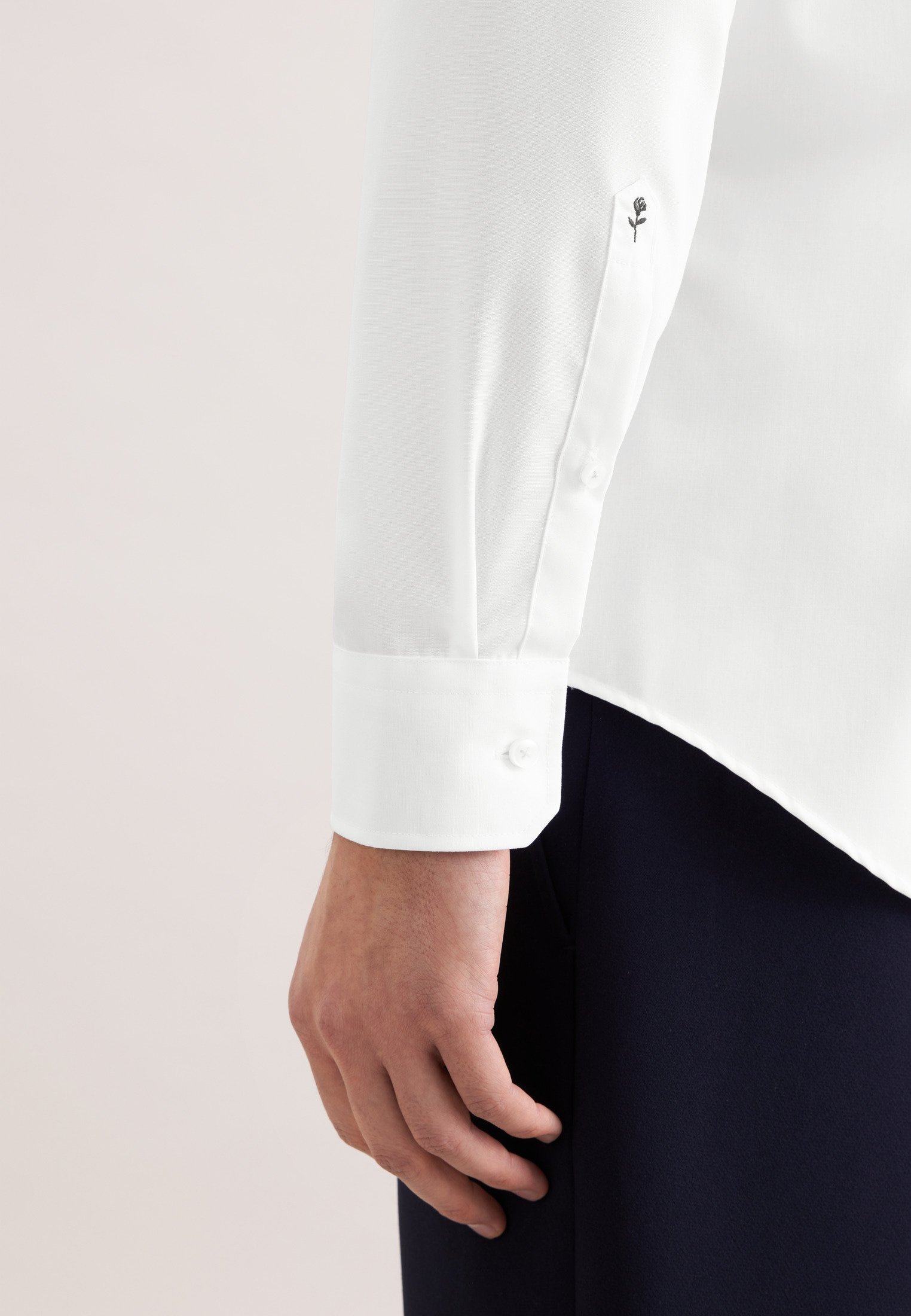 seidensticker Chemise d'affaires »Schwarze Rose« Slim 1/1 Kentkragen Uni