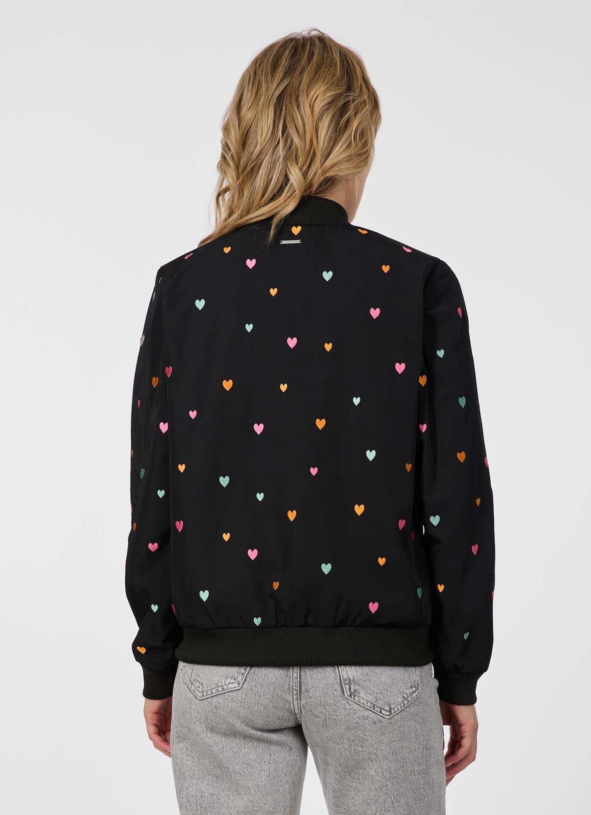 Ragwear Blouson »LUNARA HEARTS« Mit bunter Allover-Herzchenstickerei