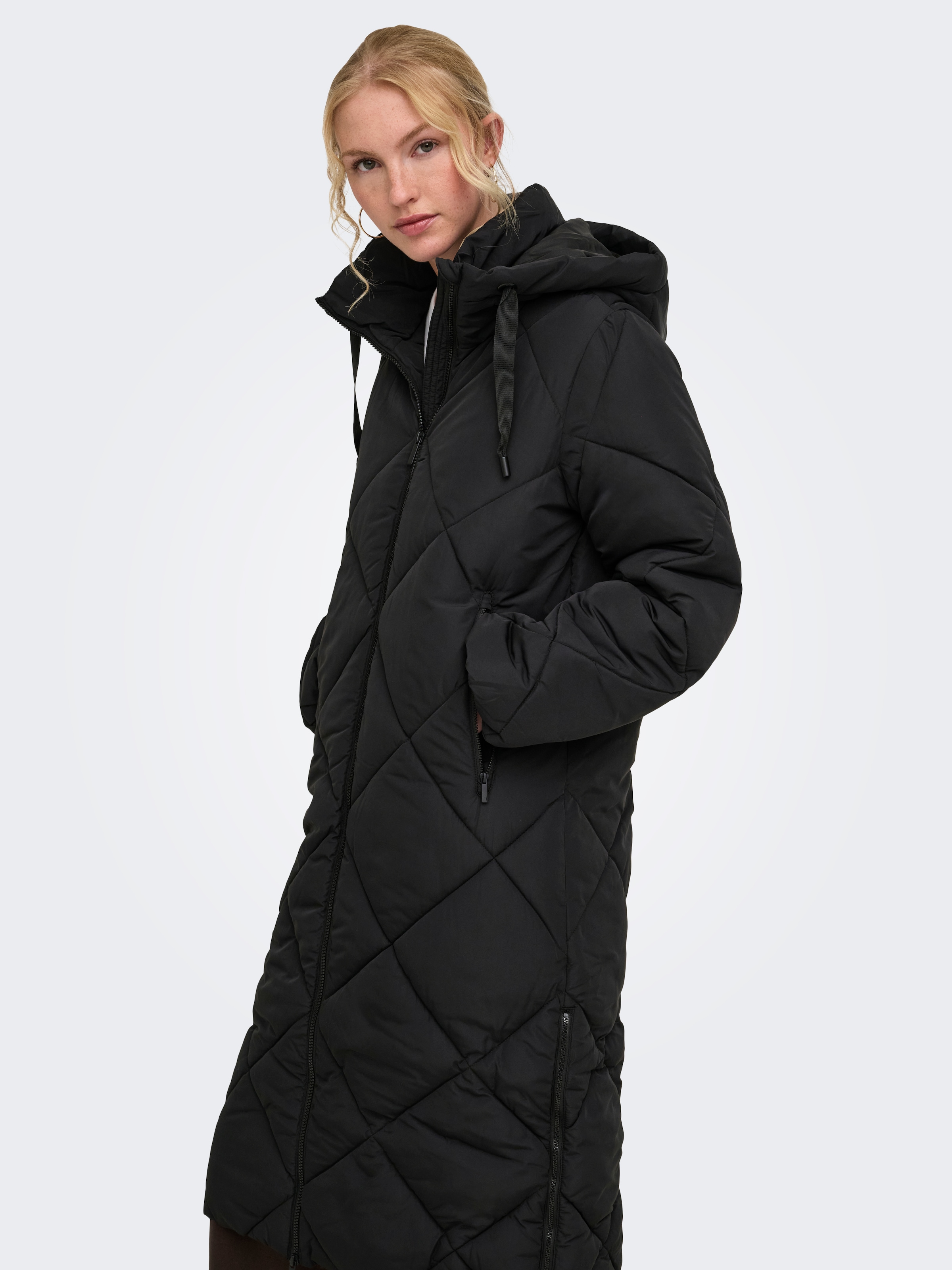 Image of ONLY Steppmantel "ONLMAGGI LONG HOOD PUFFER CC OTW" Kunstfaser