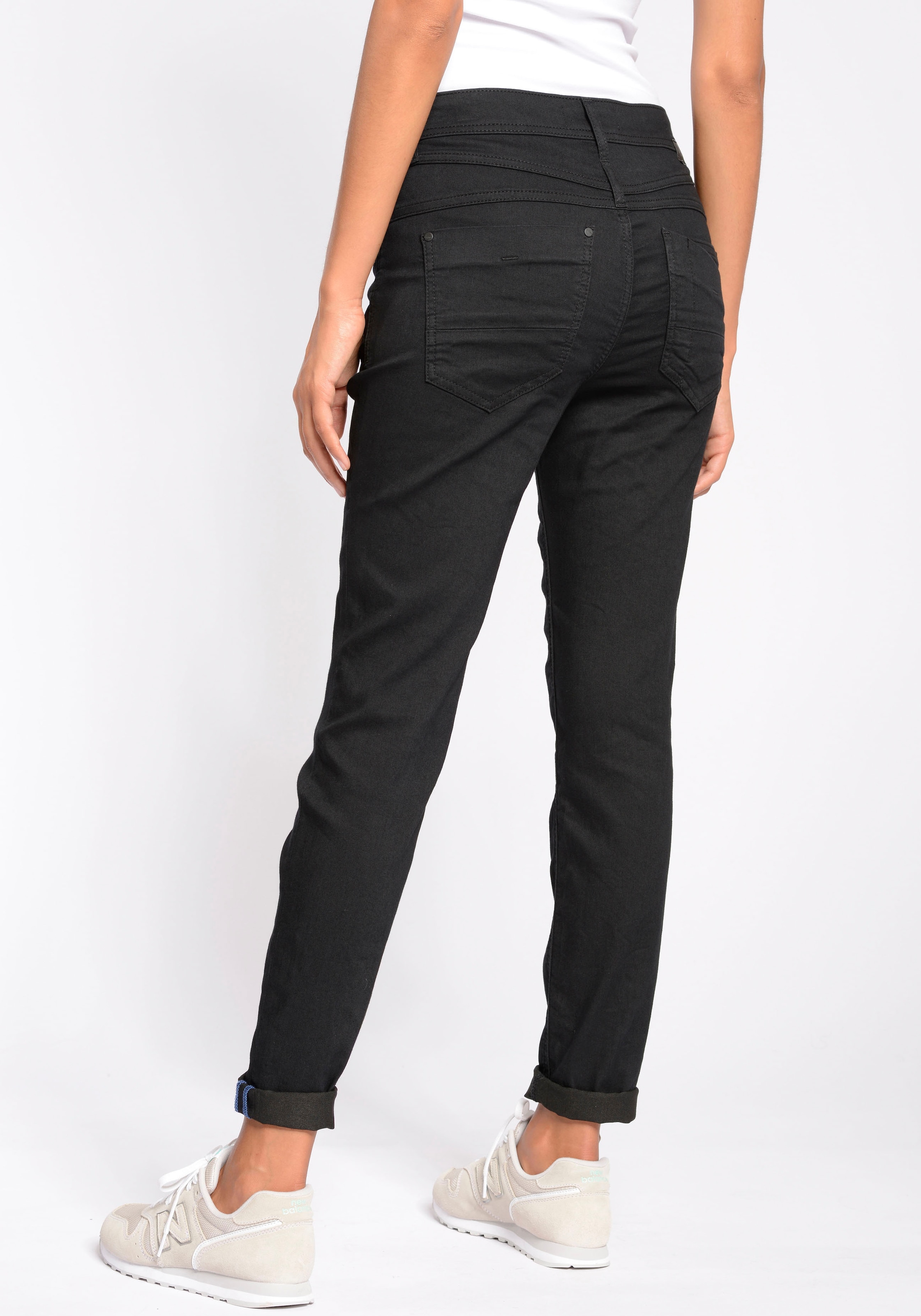 ♕ GANG 5-Pocket-Jeans »94Amelie«, versandkostenfrei bestellen mit tief sitzenden Gesässtaschen schrägen