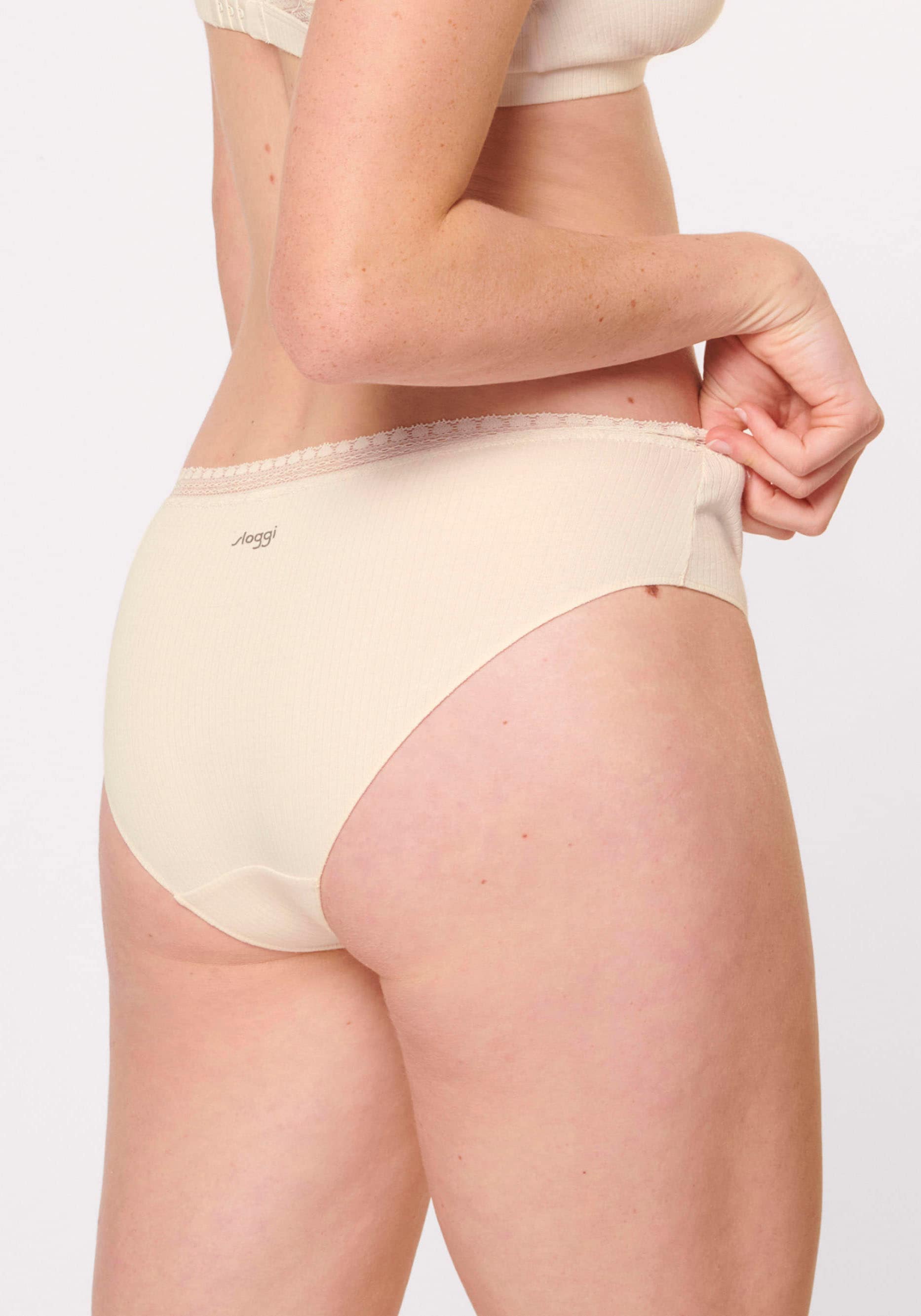 sloggi Hipster »GO Ribbed« 2er Pack,  Feinripp, Stretch-Spitze, Baumwollmix, bequem, elastisch, weich