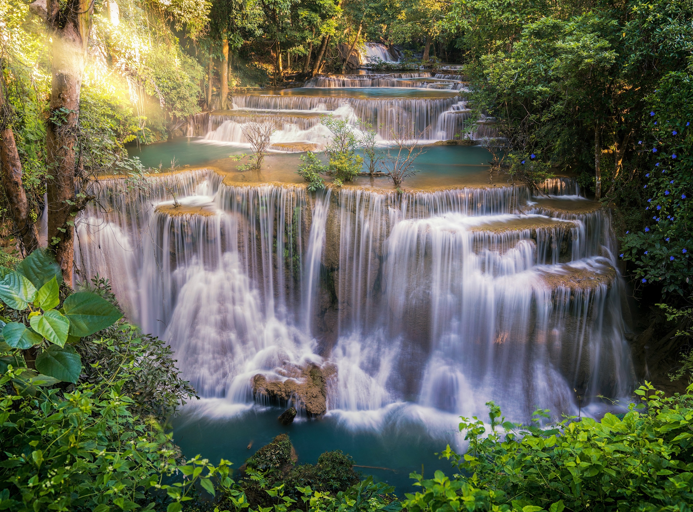 Image of Papermoon Fototapete "Huay Mae Khamin Waterfall" glatt