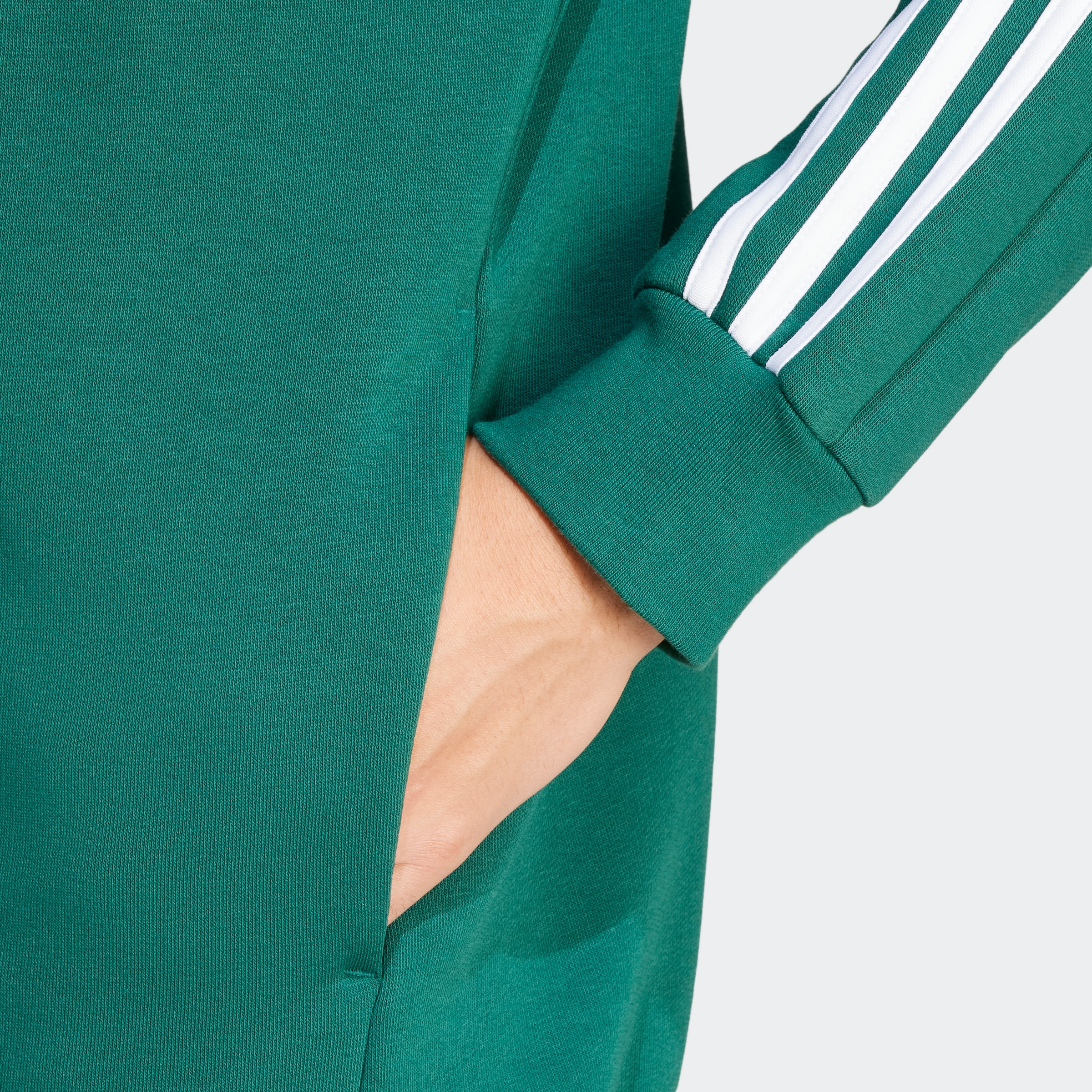 adidas Sportswear Kapuzensweatjacke »ESSENTIALS 3STREIFEN KAPUZENJACKE«, angenehmes Material aus Baumwollmix