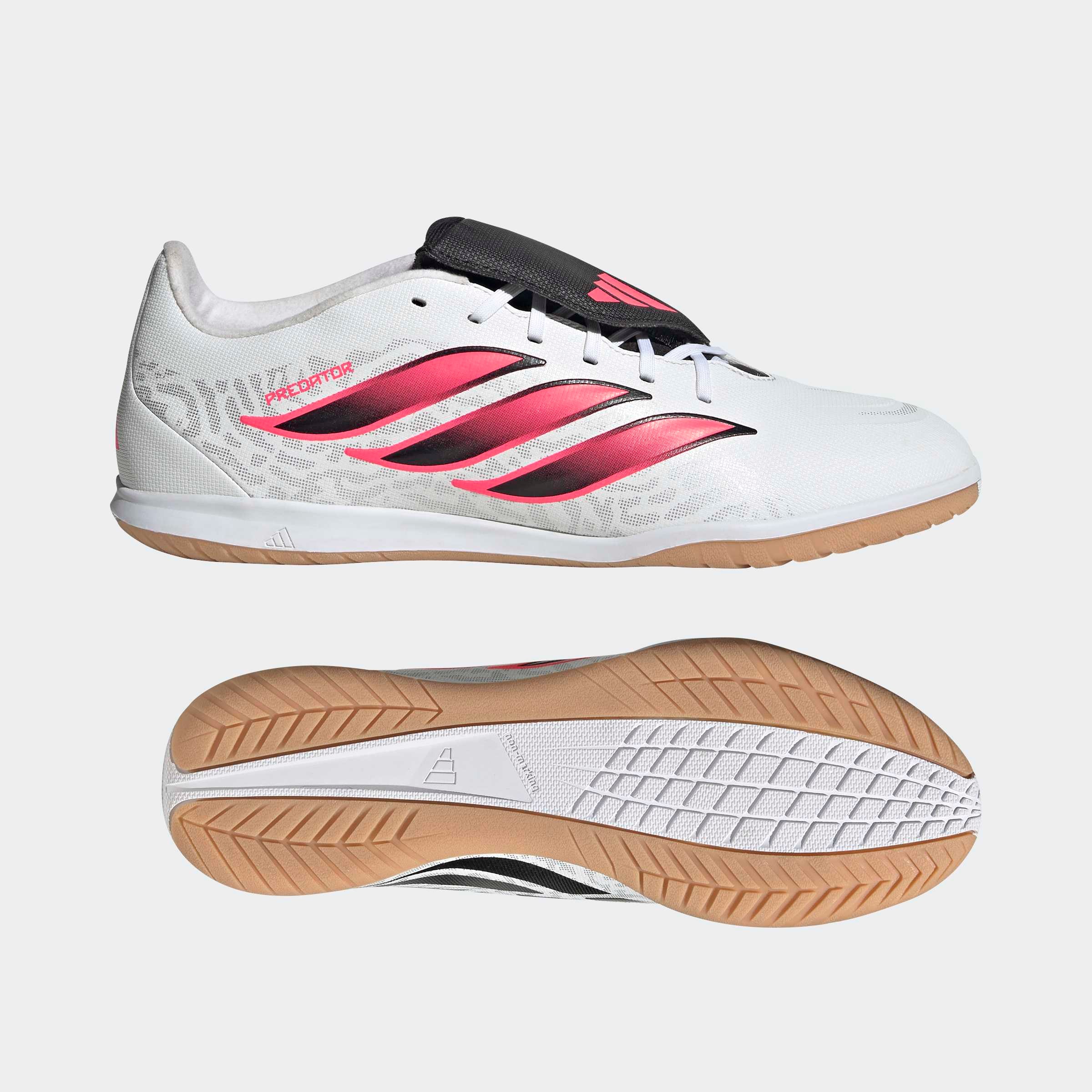 adidas Performance Chaussure de football »PREDATOR CLUB SALA , HALLENBÖDEN, UMSCHLAGBARE ZUNGE«  pour sol de salle