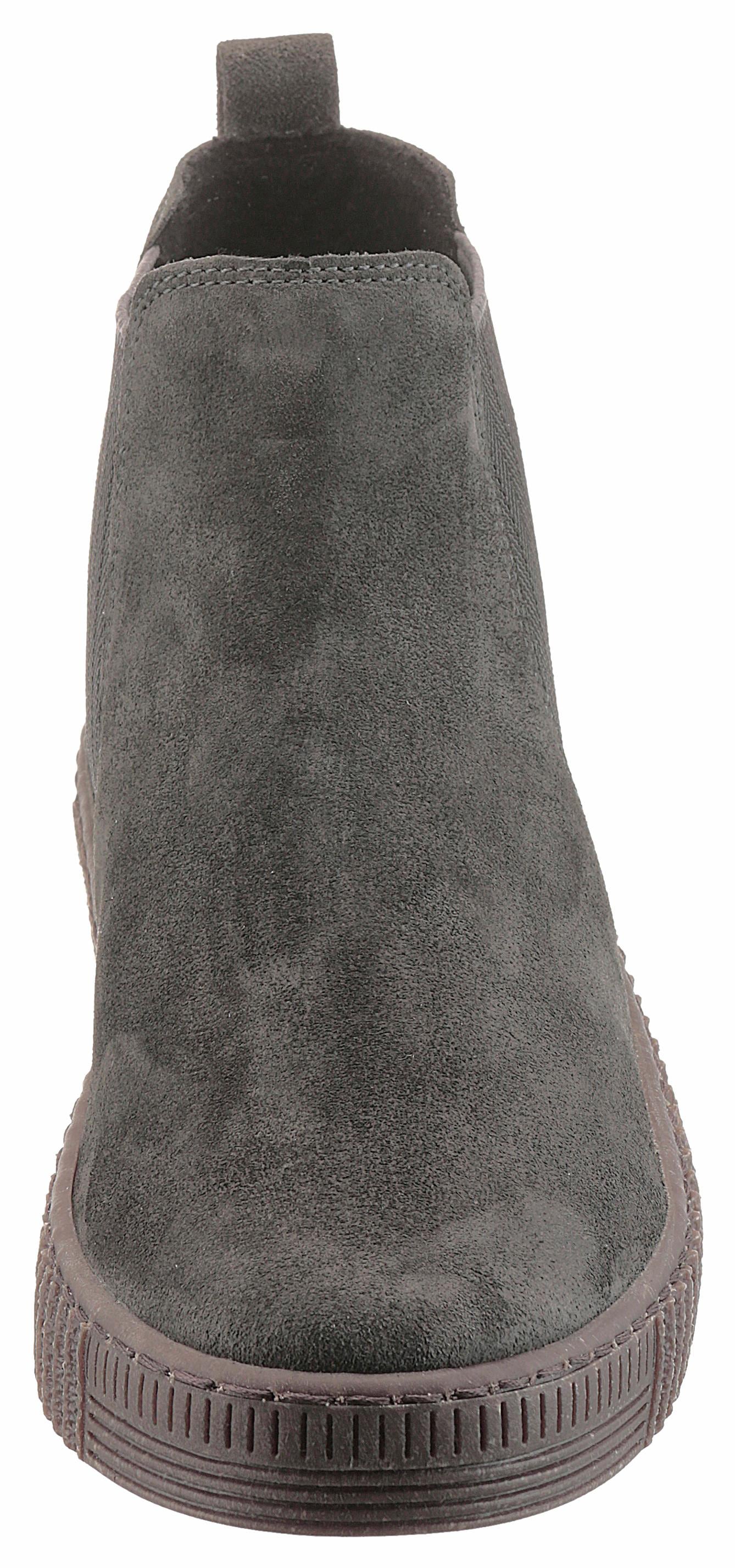 Gabor Chelseaboots, Plateau, Stiefelette, Schlupfschuh mit dezenten Kontrastnähten