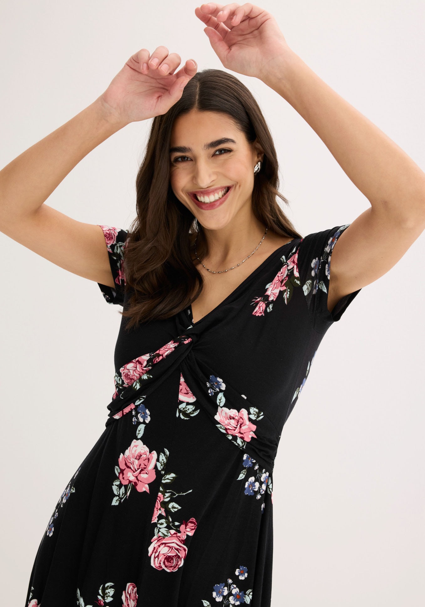 bonprix Jerseykleid für warme Tage, aus Viskose und Elasthan, ausgestellte Passform