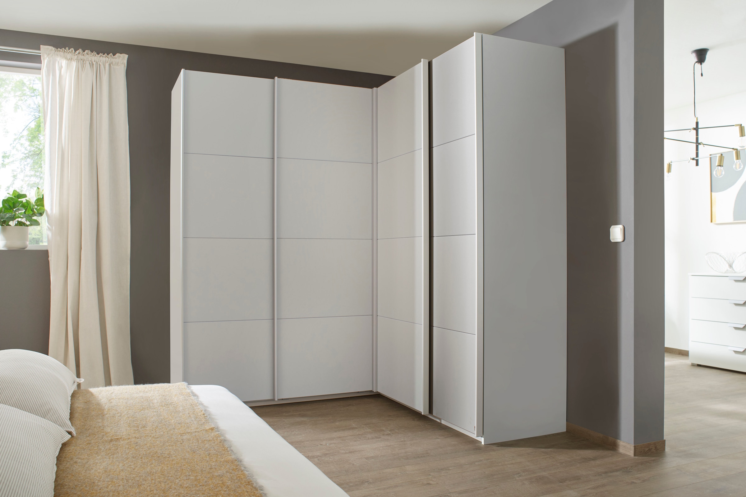 rauch »Schrank Garderobe Eckkleiderschrank QUADRA Front in Dekor/Hochglanz« in den Höhen 210/229 cm, inkl. Soft-Close-Funktion,  grosser Eckschrank mit viel Stauraum, Mass 181x187 cm MADE IN GERMANY