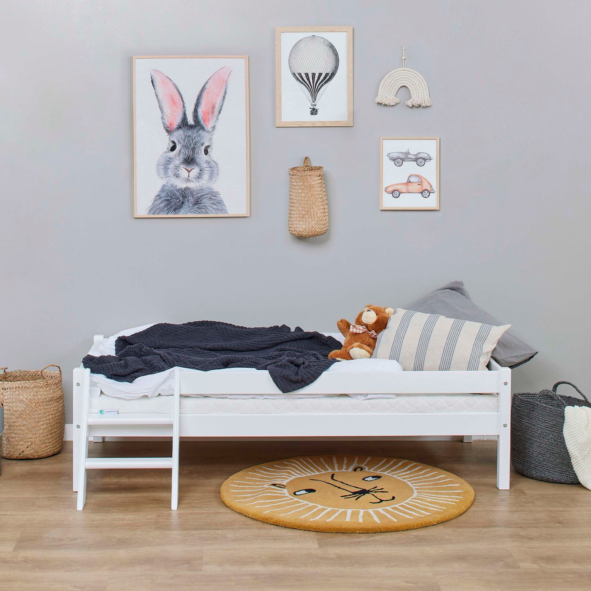 Lüttenhütt Jugendbett »ECO One«, Kinderbett mit Rausfallschutz und Leiter, 3 Farben/Matratze wählbar