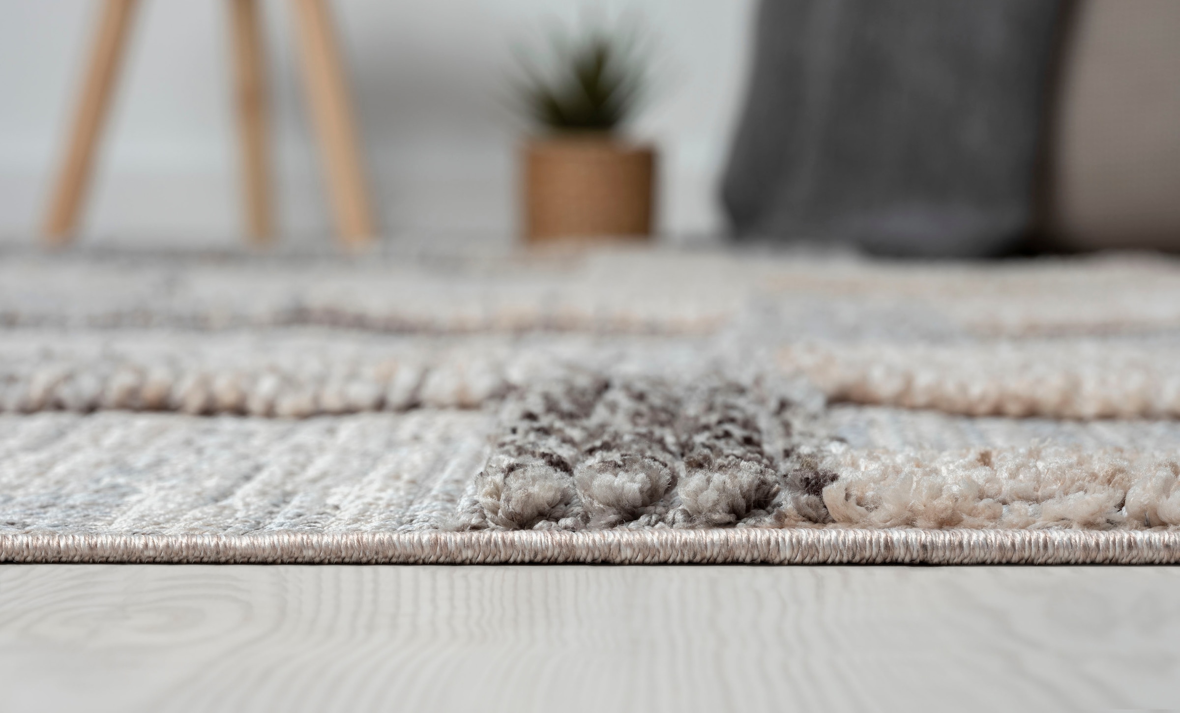 Myflair Möbel & Accessoires Tapis »Balania« Rectangulaire 15 mm Höhe Kurzflor, mit Hoch-Tief Effekt, besonders weich durch Microfaser