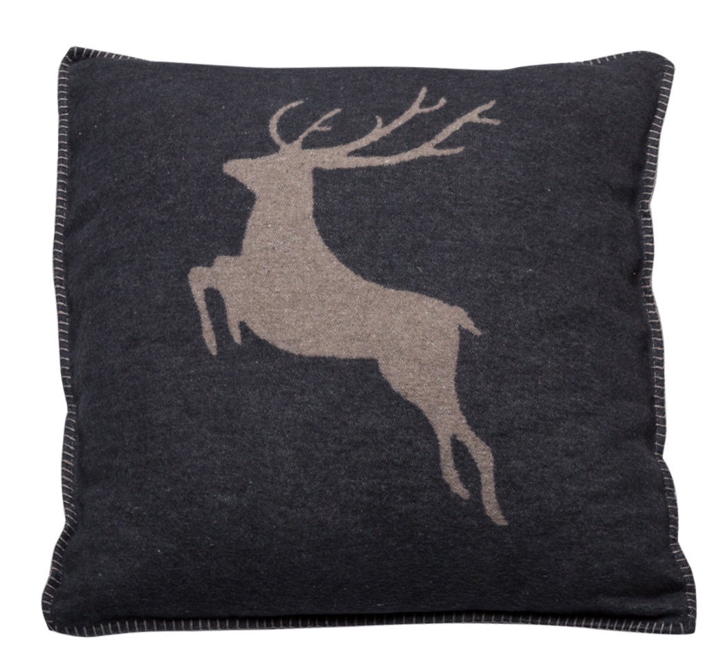 Image of DAVID FUSSENEGGER Kissenbezug, (1 St.), mit Hirschmotiv - Made in Austria bei Ackermann Versand Schweiz