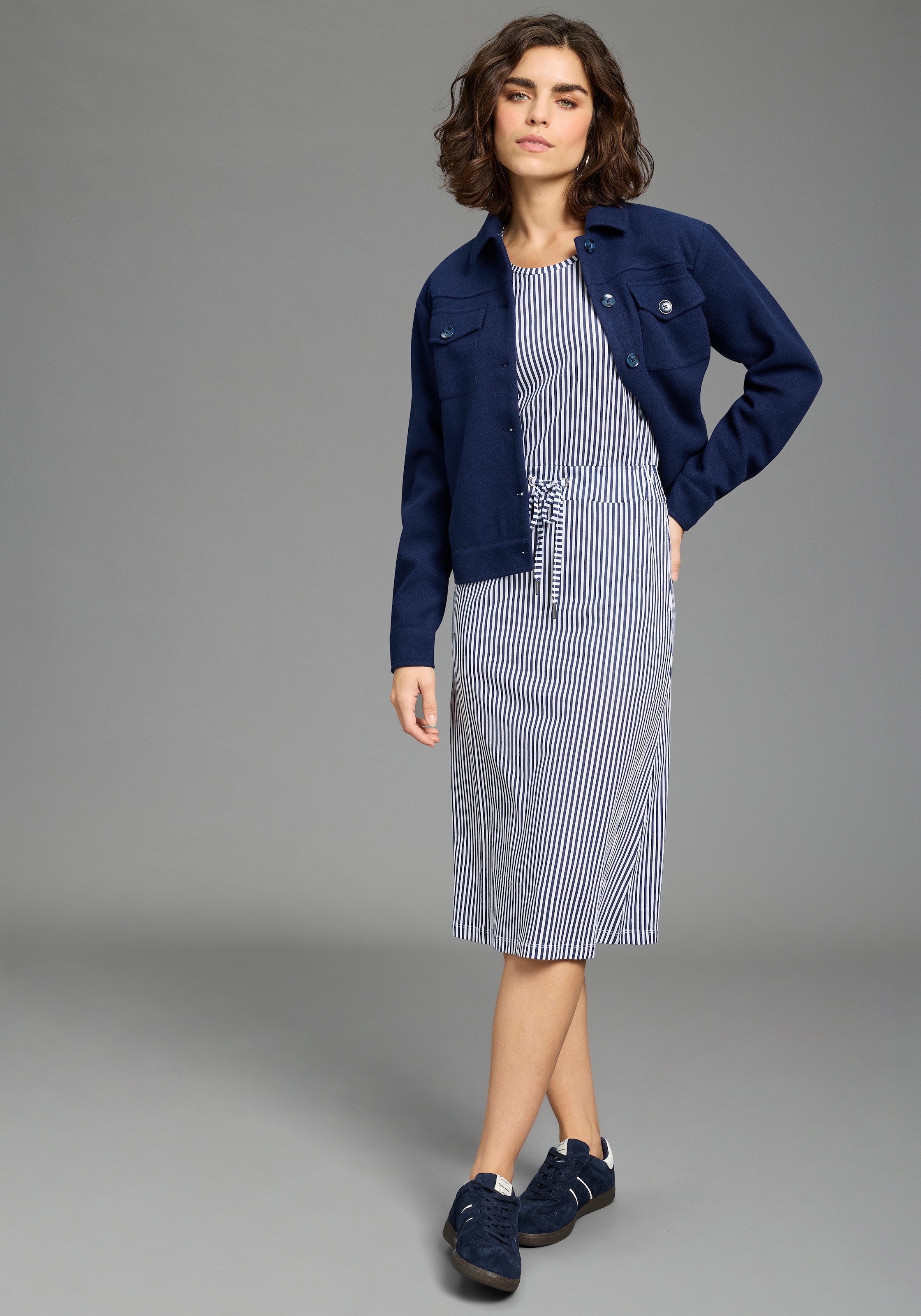 Laura Scott Shirtkleid »mit Bindeband aus softem und atmungsaktivem Jersey« im Basic-Stil, Shirtware, femininer Look