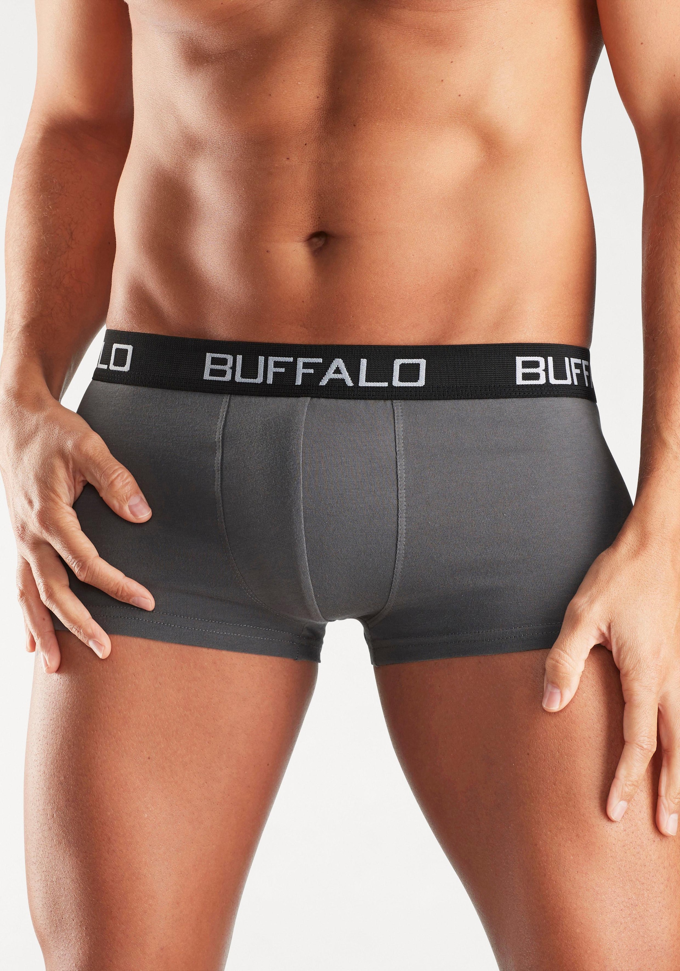 Buffalo Boxershorts, (Packung, 4 St.), in Hipster-Form mit Kontrastbund