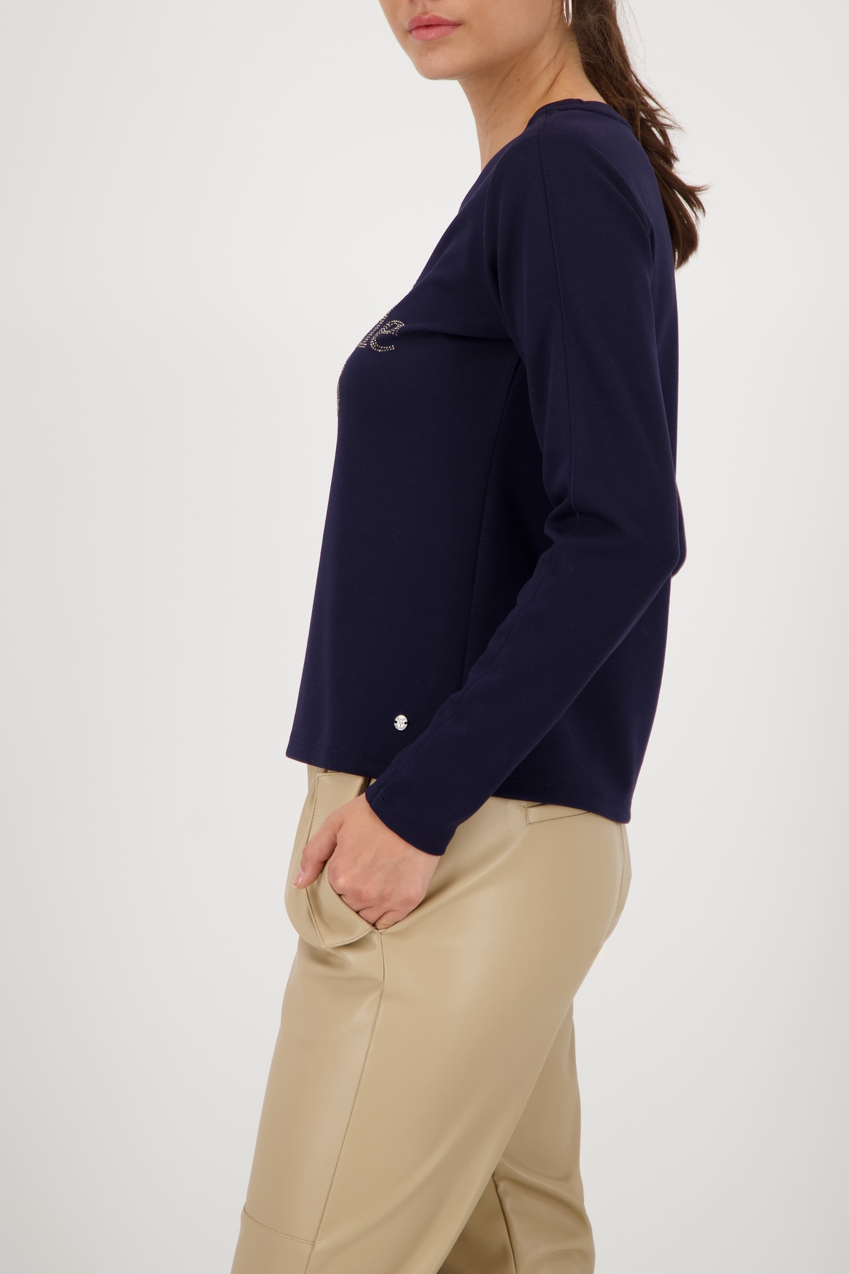 Monari Sweatshirt »Sweatshirt Schmuckschrift« Regular fit mit Rundhalsausschnitt