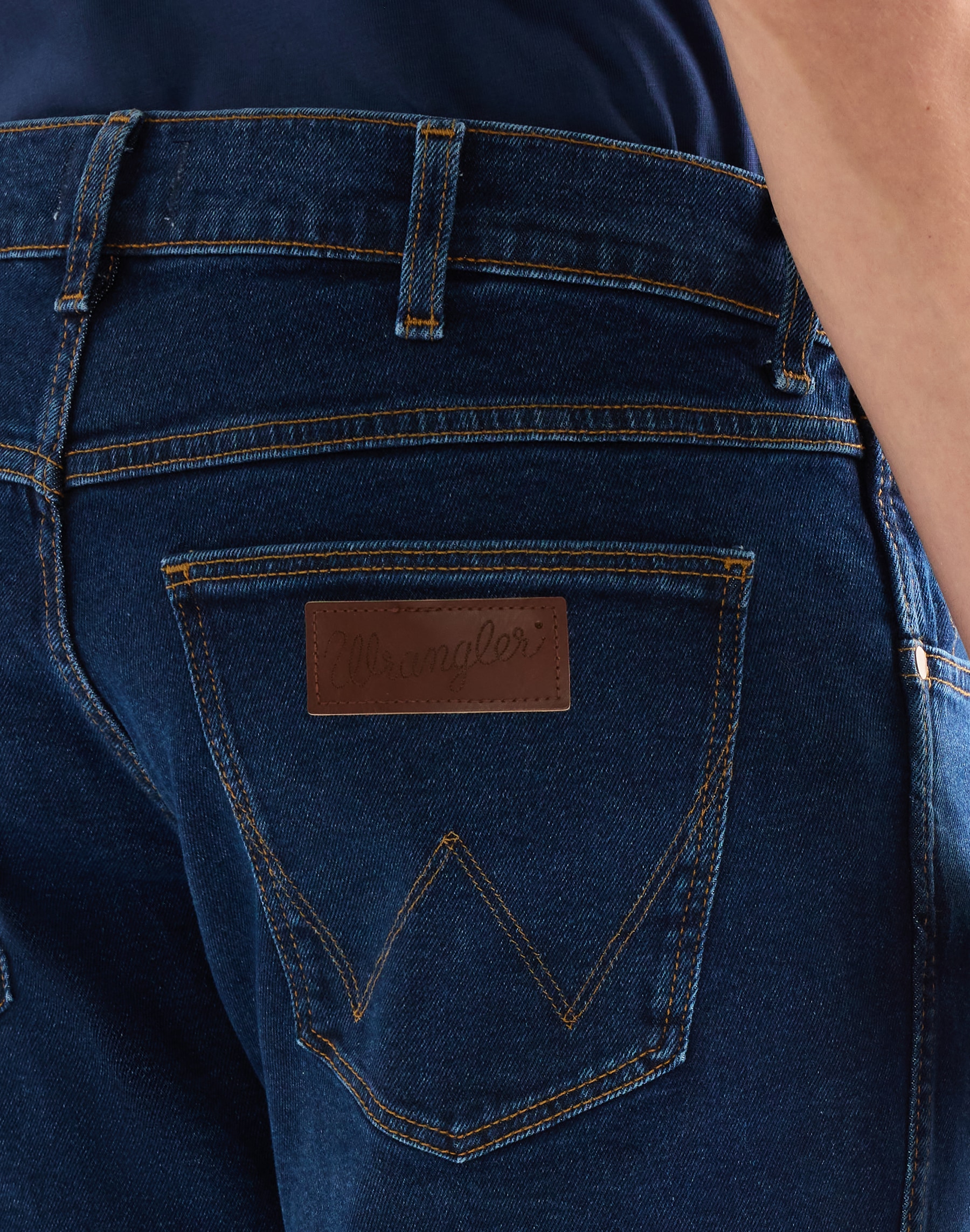 Wrangler Bootcut-Jeans »Jacksville« Bootcut fit