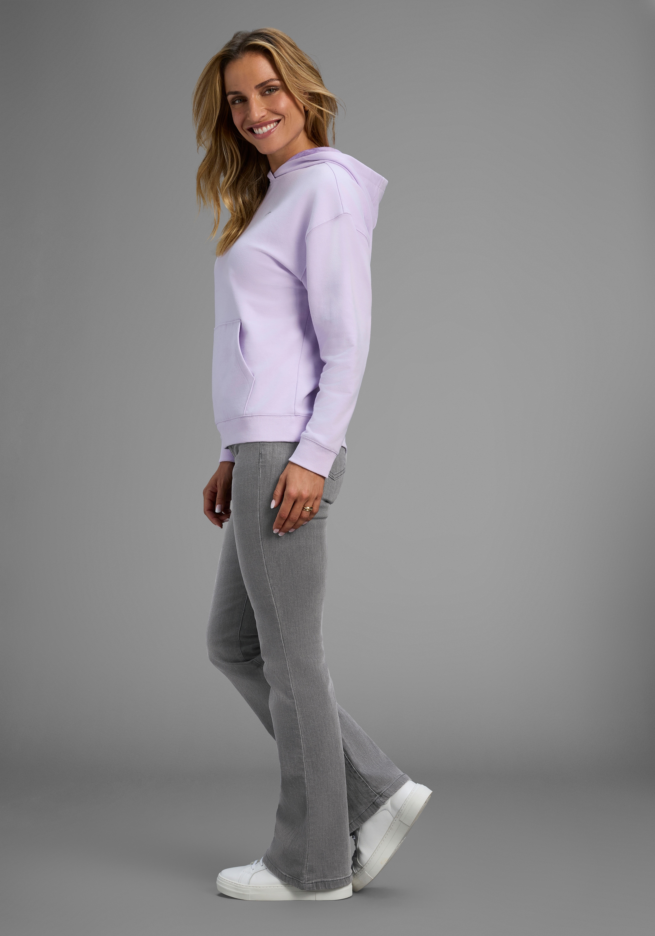 Arizona Jeans bootcut »Comfort-Fit« ausgestellte Beinform,  mit Eingrifftaschen,  High-Waist