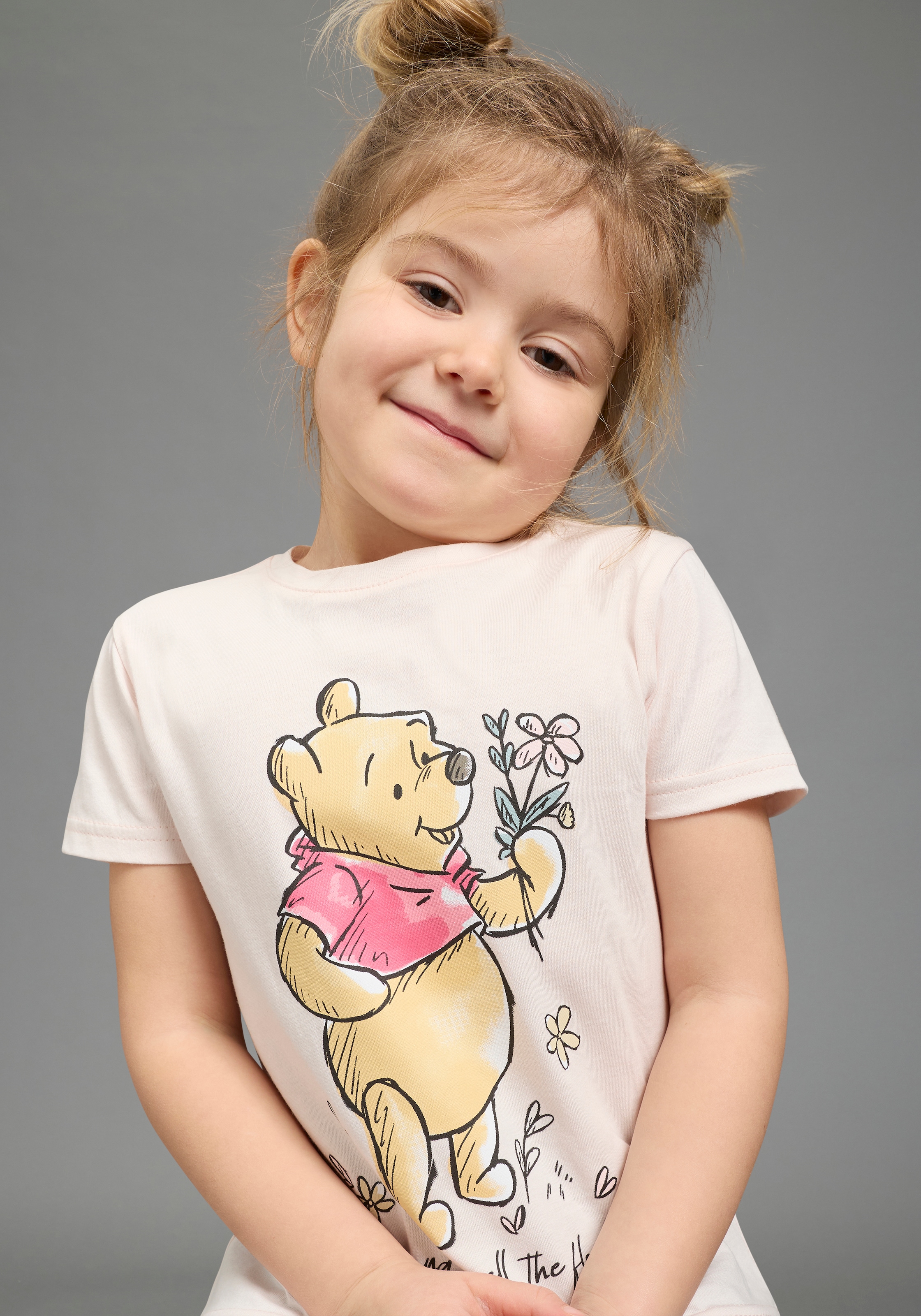 Image of KIDSWORLD T-Shirt "WINNIE Puuh - Disney Shirt" Kurzarm, Rundhalsausschnitt, mit modischem Druck, Basic Passform