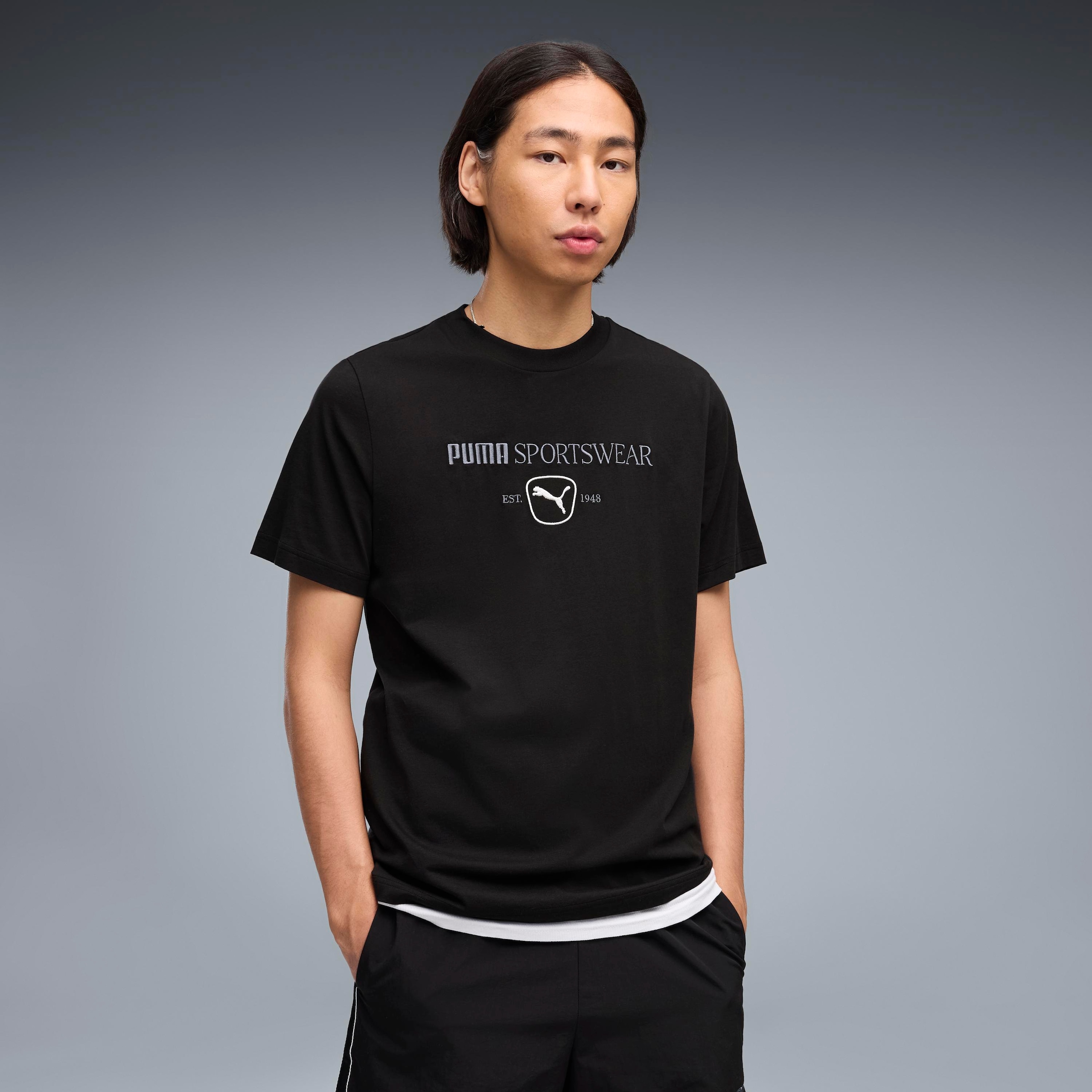 Image of PUMA T-Shirt "CLASS GRAPHIC TEE" Kurzarmdesign, mit Rundhalsausschnitt, unifarben, ohne Kapuze