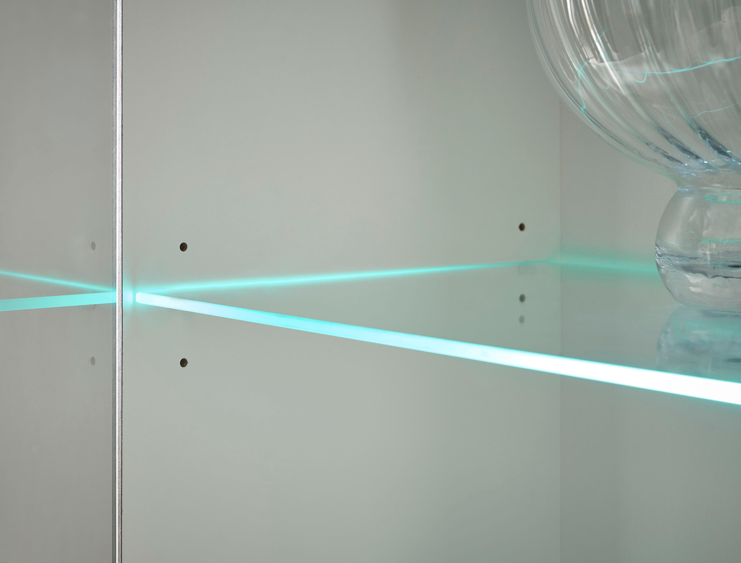 INOSIGN Wohnwand »Cantara, moderne Anbauwand, Wohnzimmer-Set, in Eiche Evoke oder Weiss«, (Set), enthält eine Vitrine, ein Lowboard und zwei Wandboards