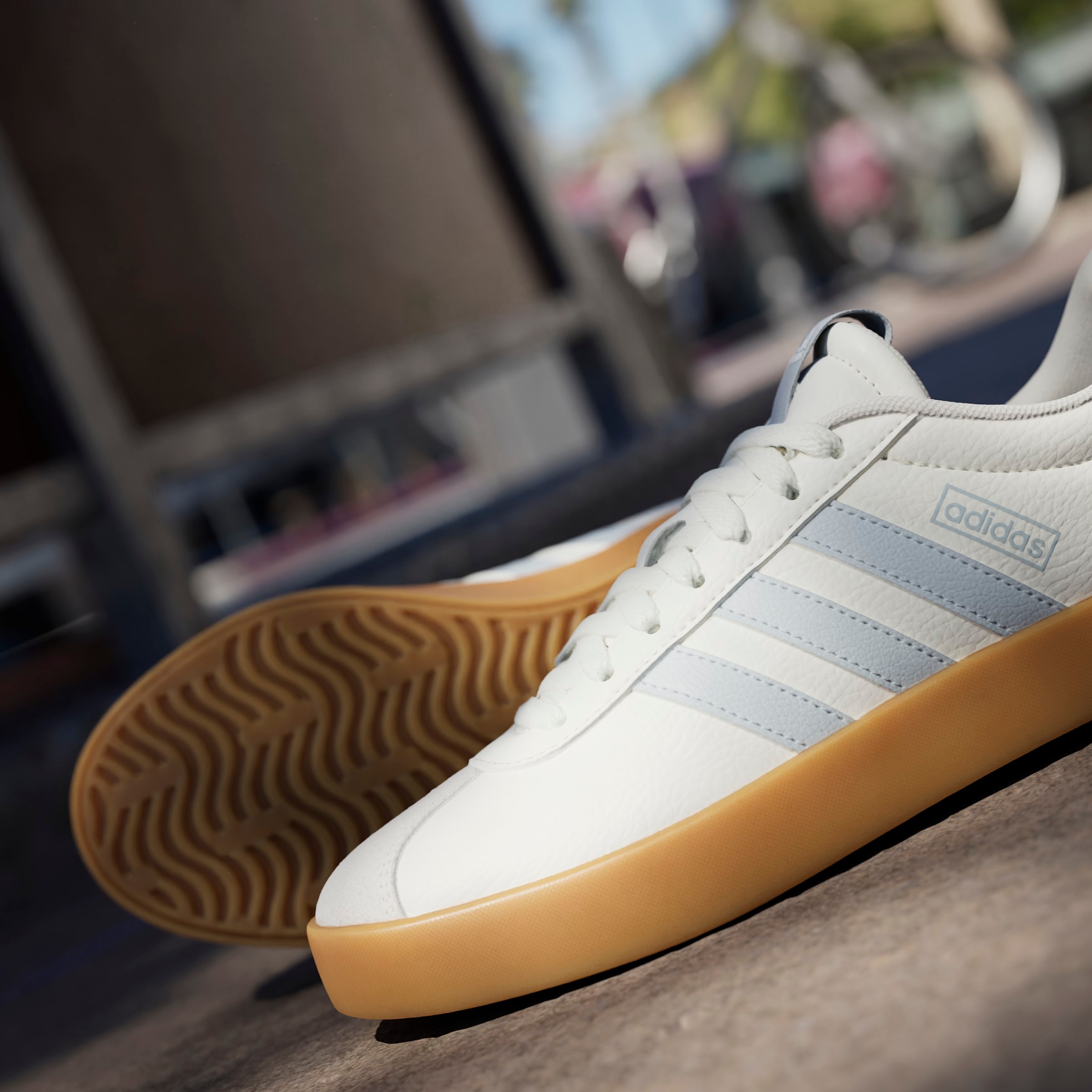 adidas Sportswear Sneaker »VL COURT 3.0«  inspiriert vom Design des adidas samba