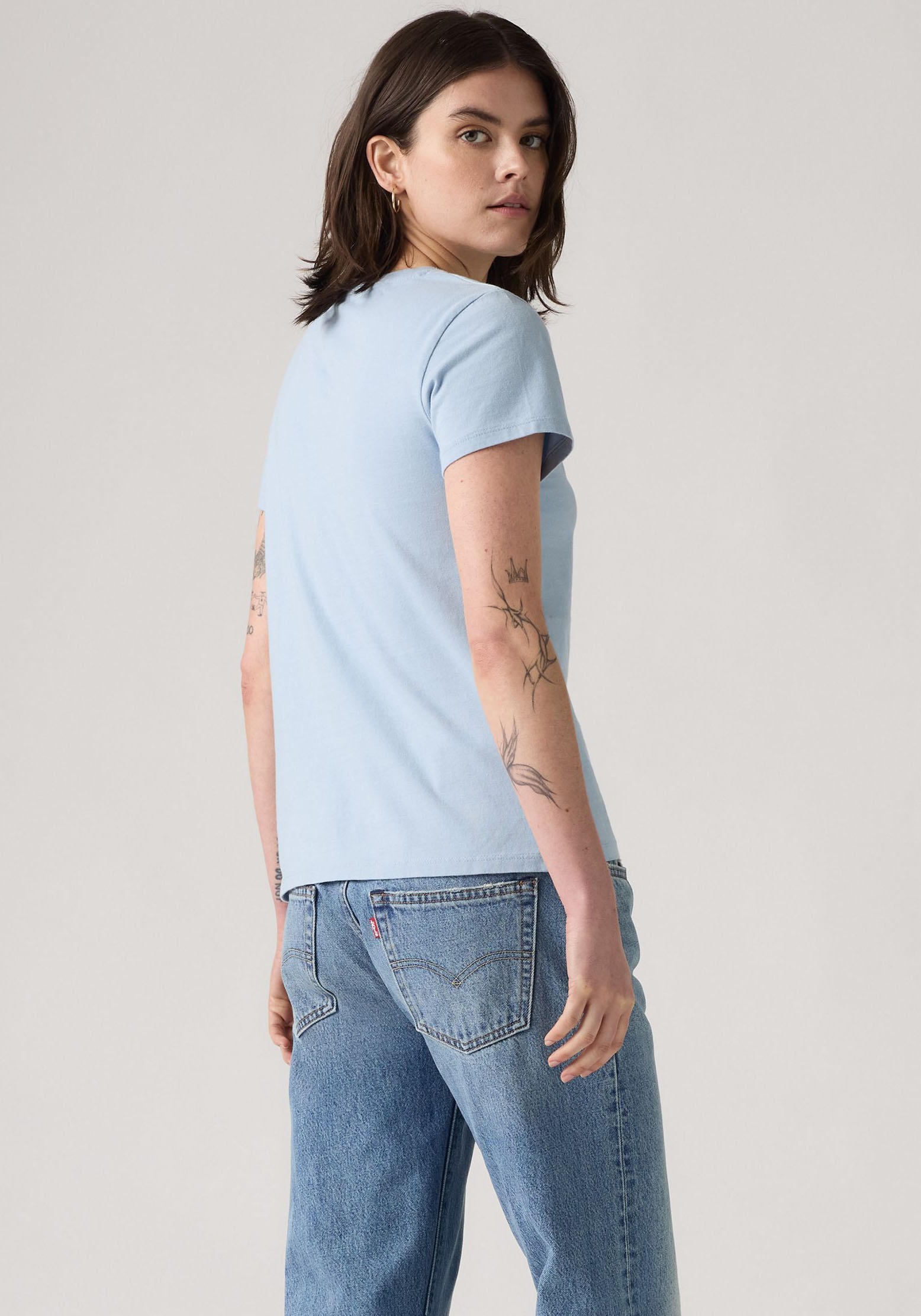 Levi's® T-shirt »TEE Minilogo« mit kleiner Logostickerei
