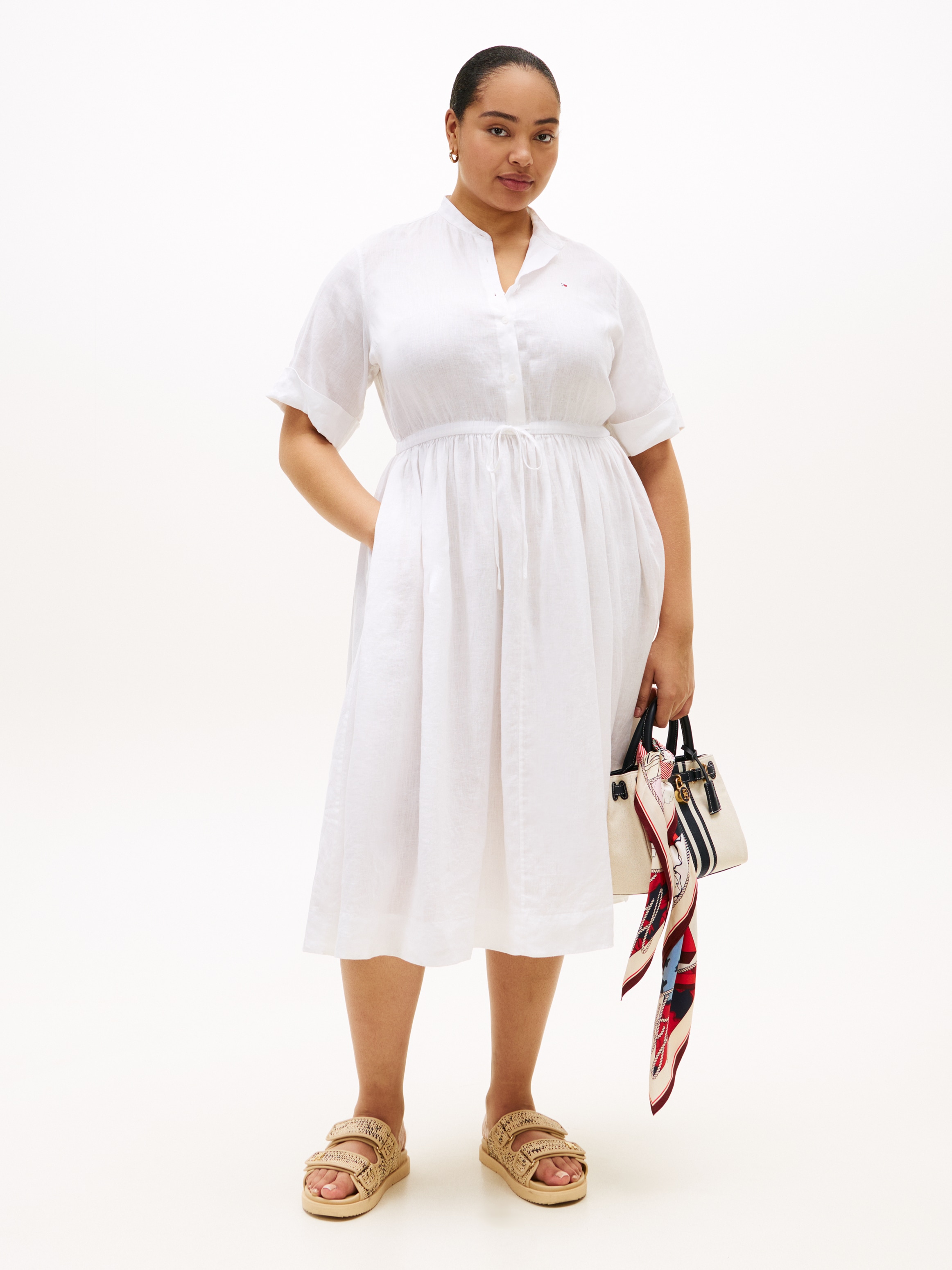 Image of Tommy Hilfiger Curve Midikleid "CRV LINEN MIDI SHIRT DRESS SS" in grossen Grössen, Taille mit Bindeband