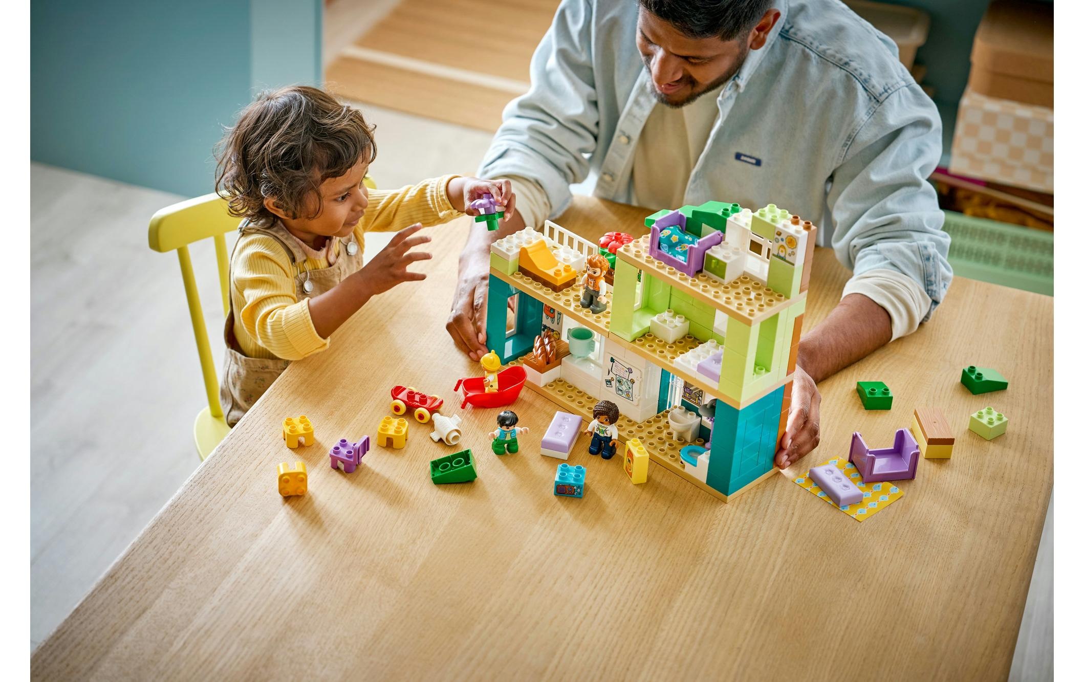 LEGO® Pions de construction »DUPLO® Modernes Familienhaus mit Figuren 3-in-1 10470«