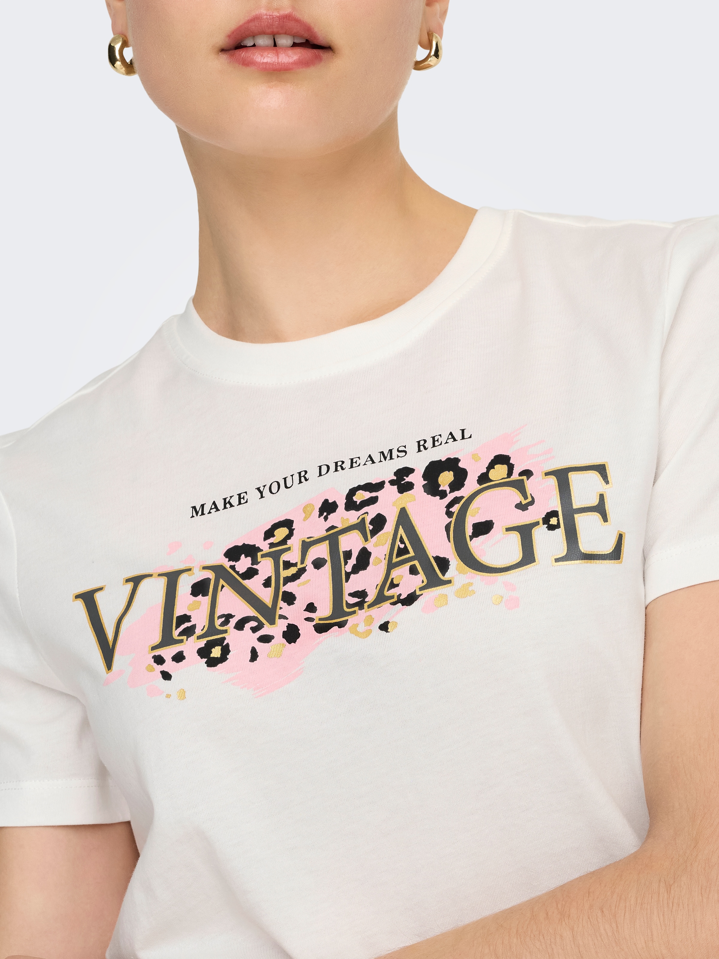 ONLY Kurzarmshirt »ONLFREEZE LIFE S/S HEART TEE BOX JRS« Baumwolle, regular fit, Rundhals