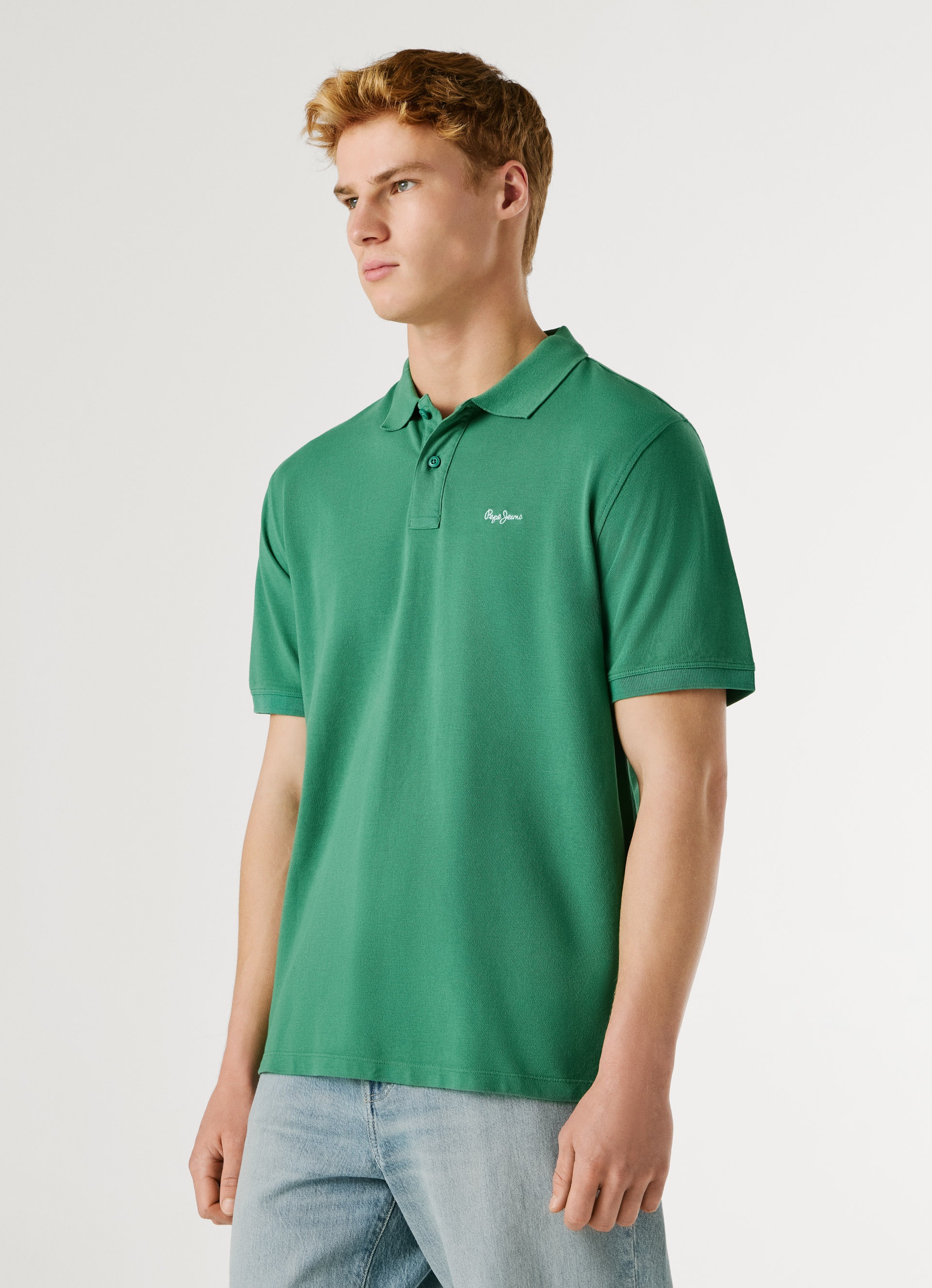 Pepe Jeans Polo »OSCAR« aus Baumwoll-Piqué, mit Logostickerei