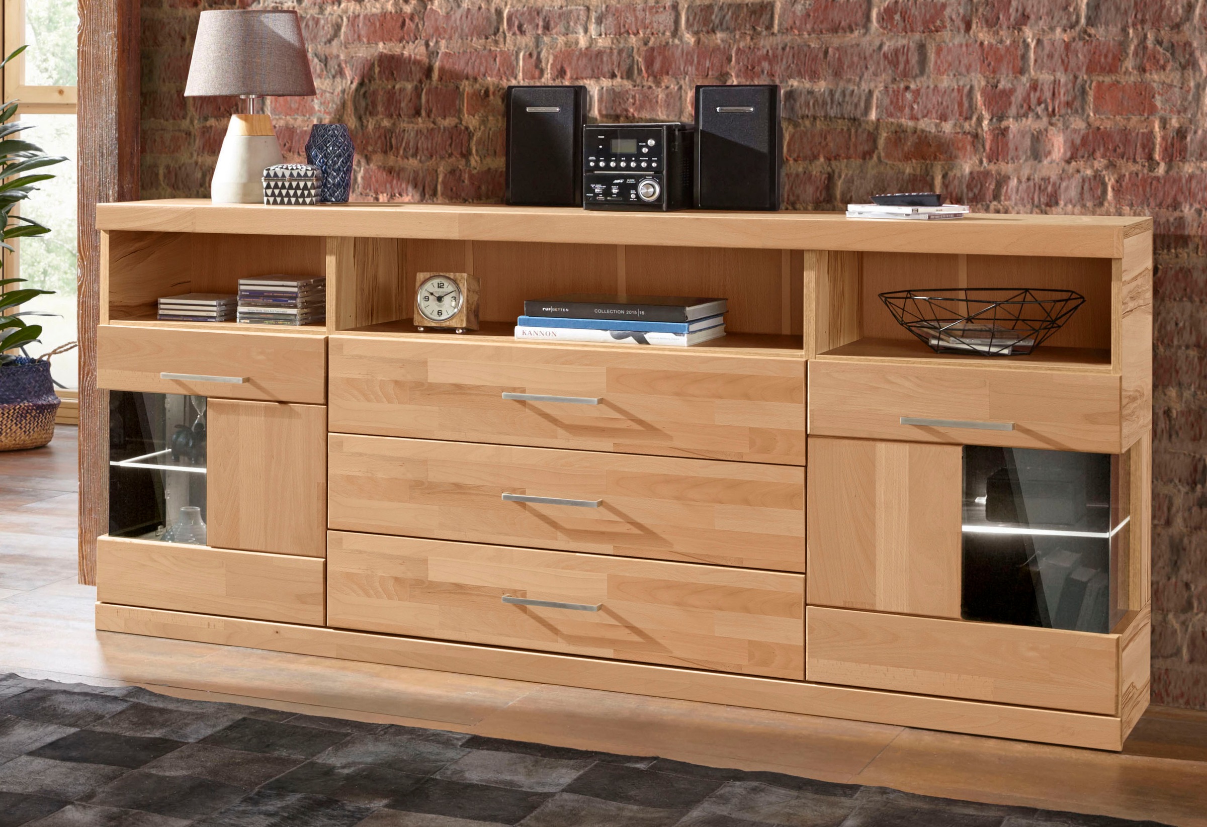 Image of GOODproduct Sideboard "Ribe,180cm breit, Fronten Massivholz,7 Fächer,Böden versetzbar" Korpus Holzwerkstoff,Türen mit Glaseinsatz,3 breite Schubladen