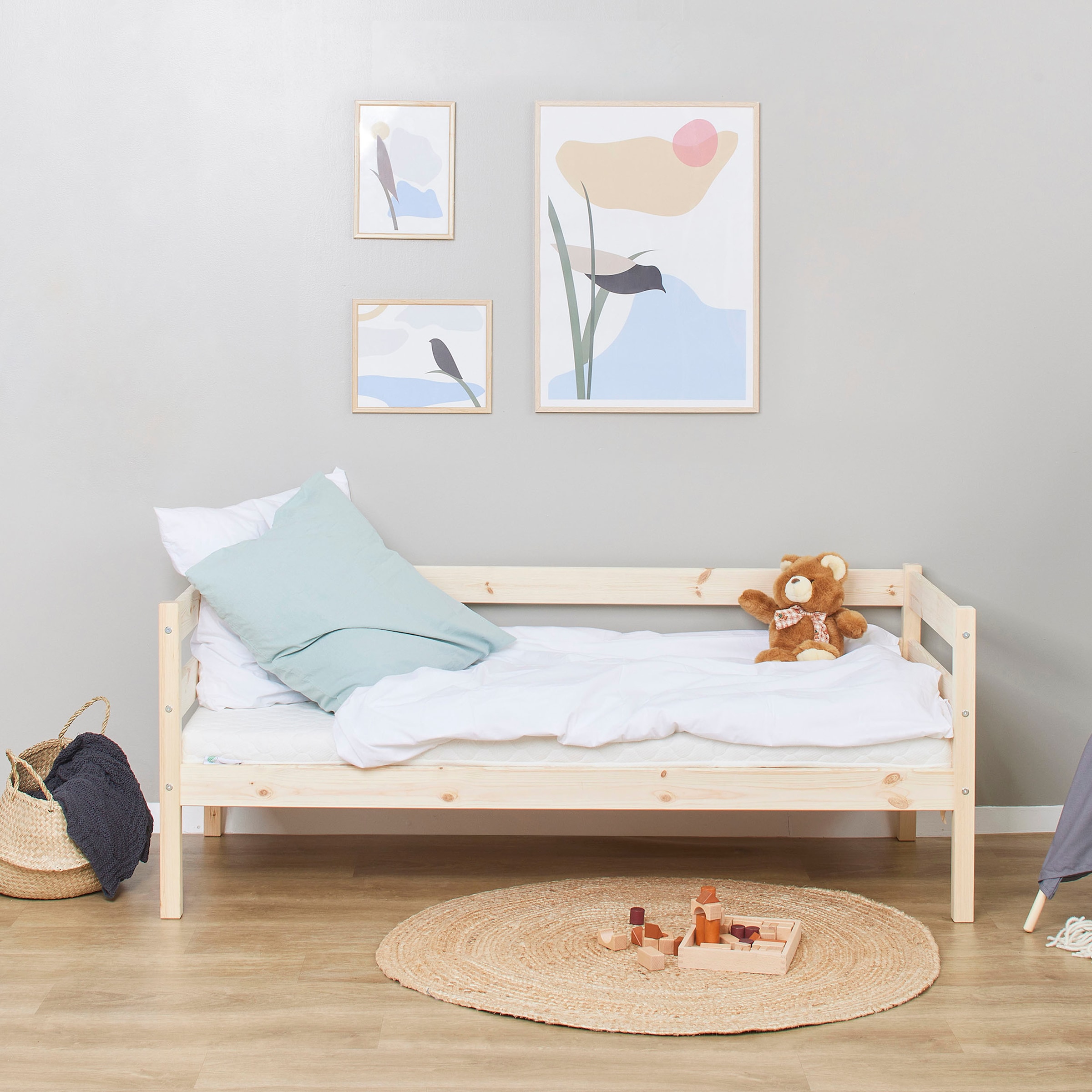 Hoppekids Einzelbett »ECO Comfort Kinderbett, Kiefer Massivholz, Jugendbett inkl. Rollrost«, 70x160 cm, wahlweise in verschieden Farben/ Matratze/ Absturzsicherung