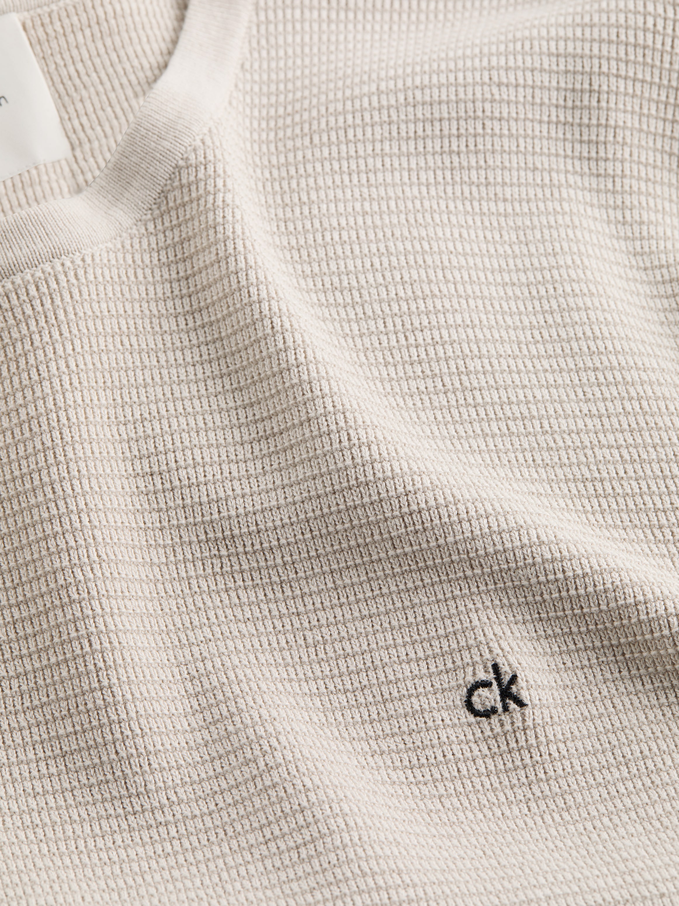 Calvin Klein Rundhalspullover »MICRO WAFFLE TEXTURE CN SWEATER«, mit Waffelstruktur