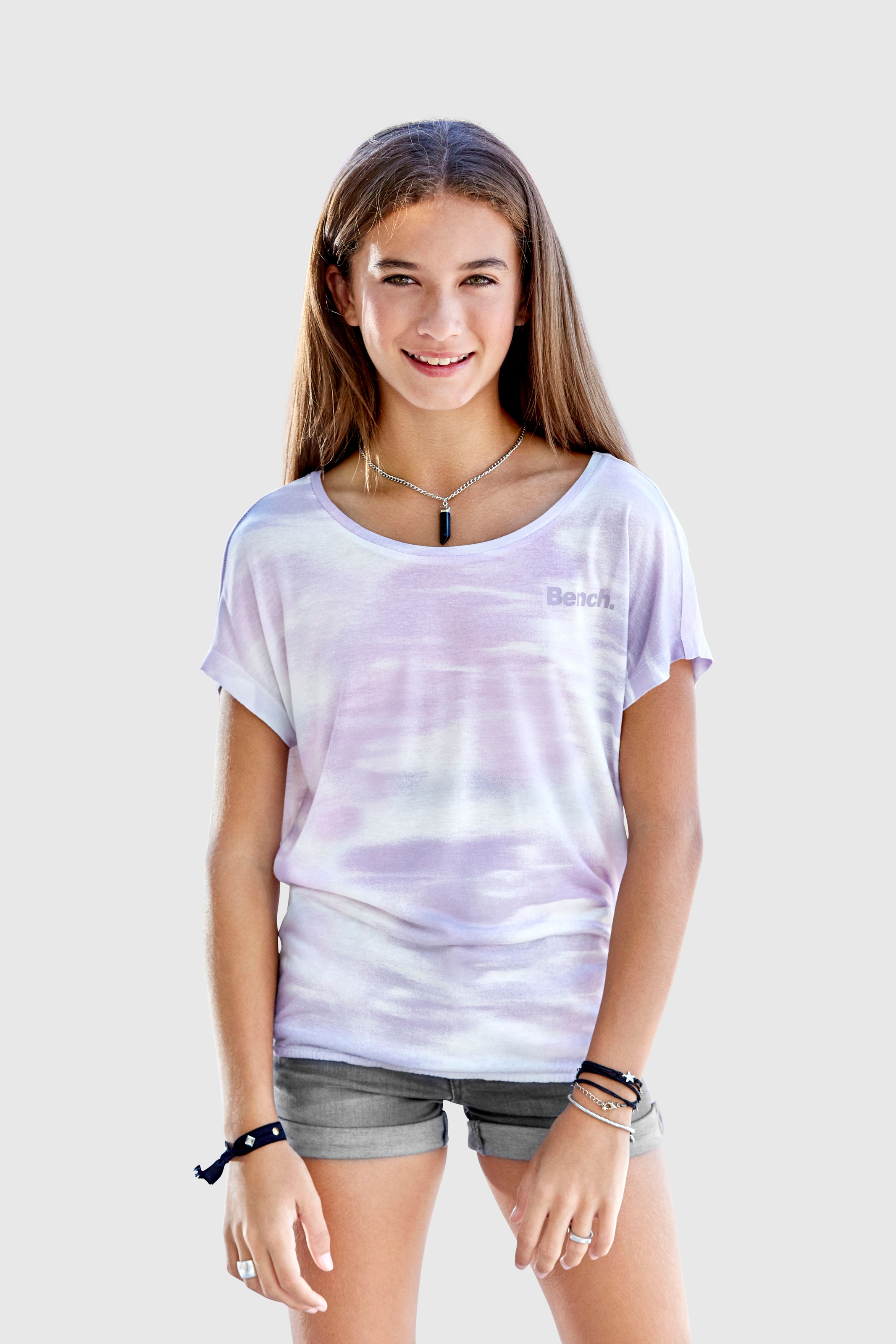Image of Bench. T-Shirt, mit überschnittener Schulter bei Ackermann Versand Schweiz